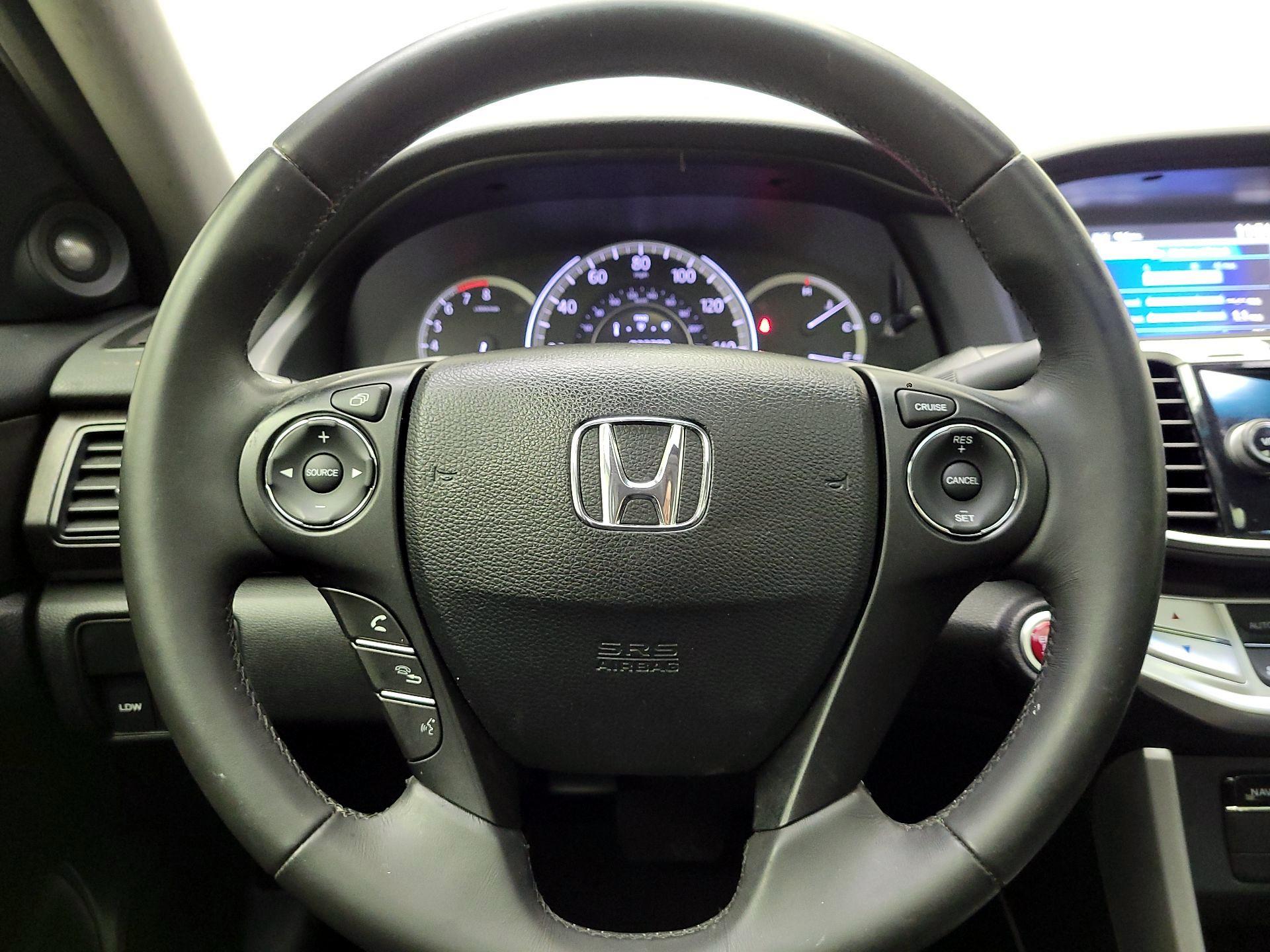 Thumbnail: 2015 Honda Accord - 10