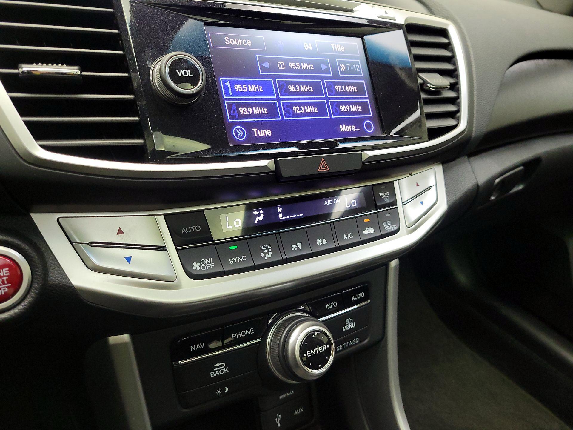 Thumbnail: 2015 Honda Accord - 16