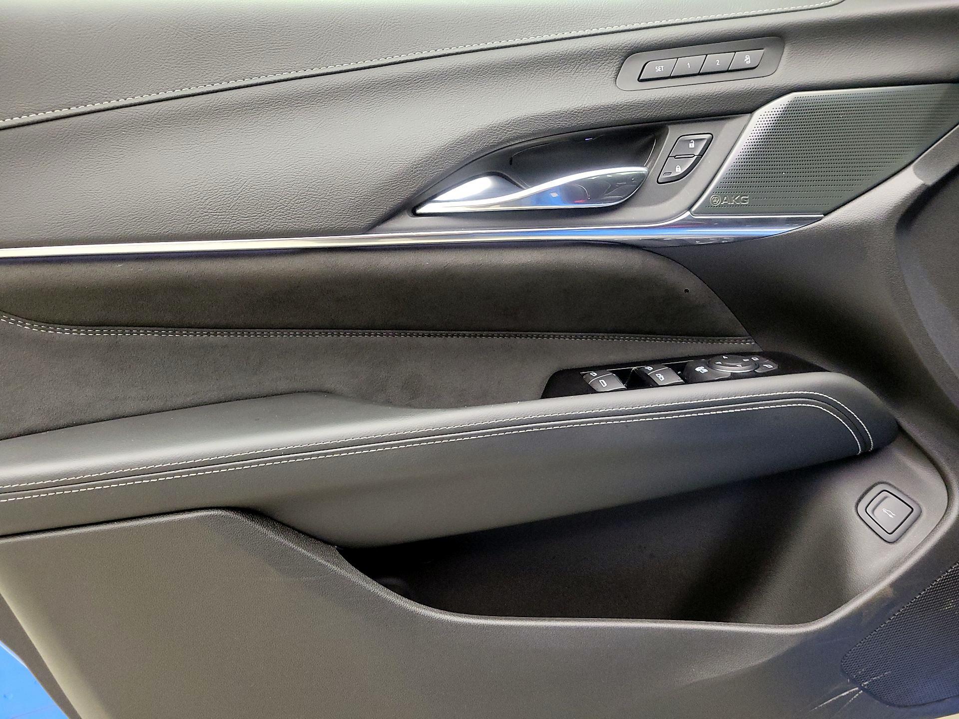 Thumbnail: 2022 Cadillac CT4 - 12