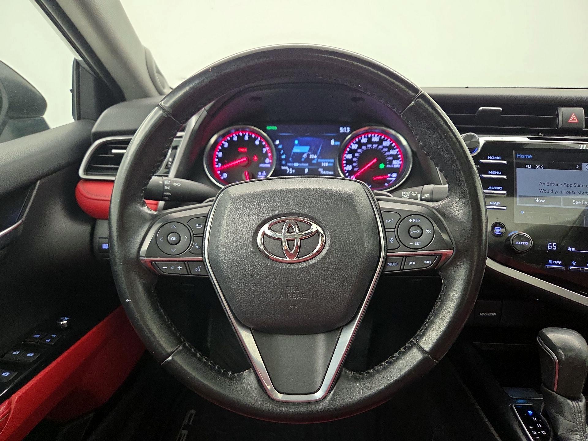 Thumbnail: 2019 Toyota Camry - 10