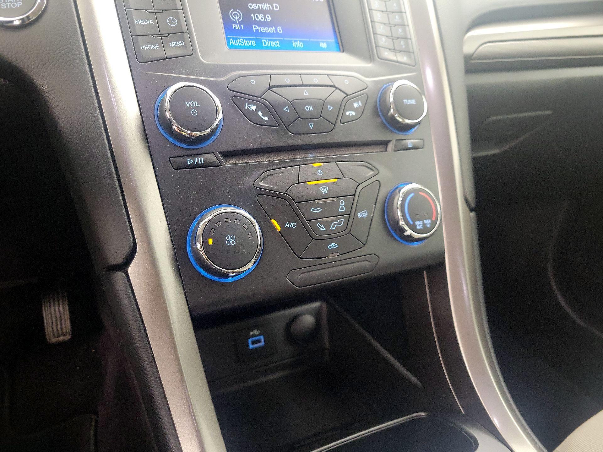 Thumbnail: 2017 Ford Fusion - 16