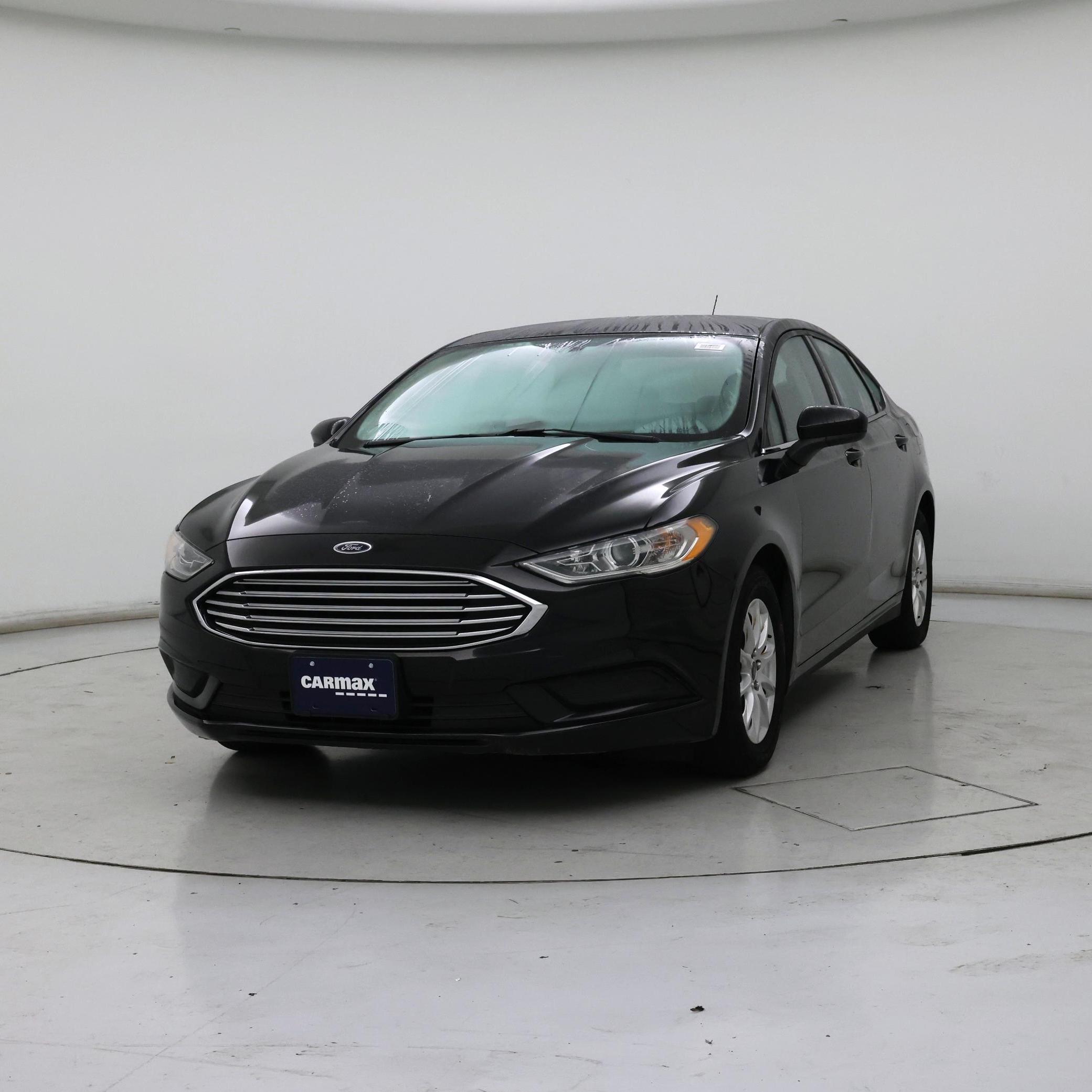 Thumbnail: 2017 Ford Fusion - 4