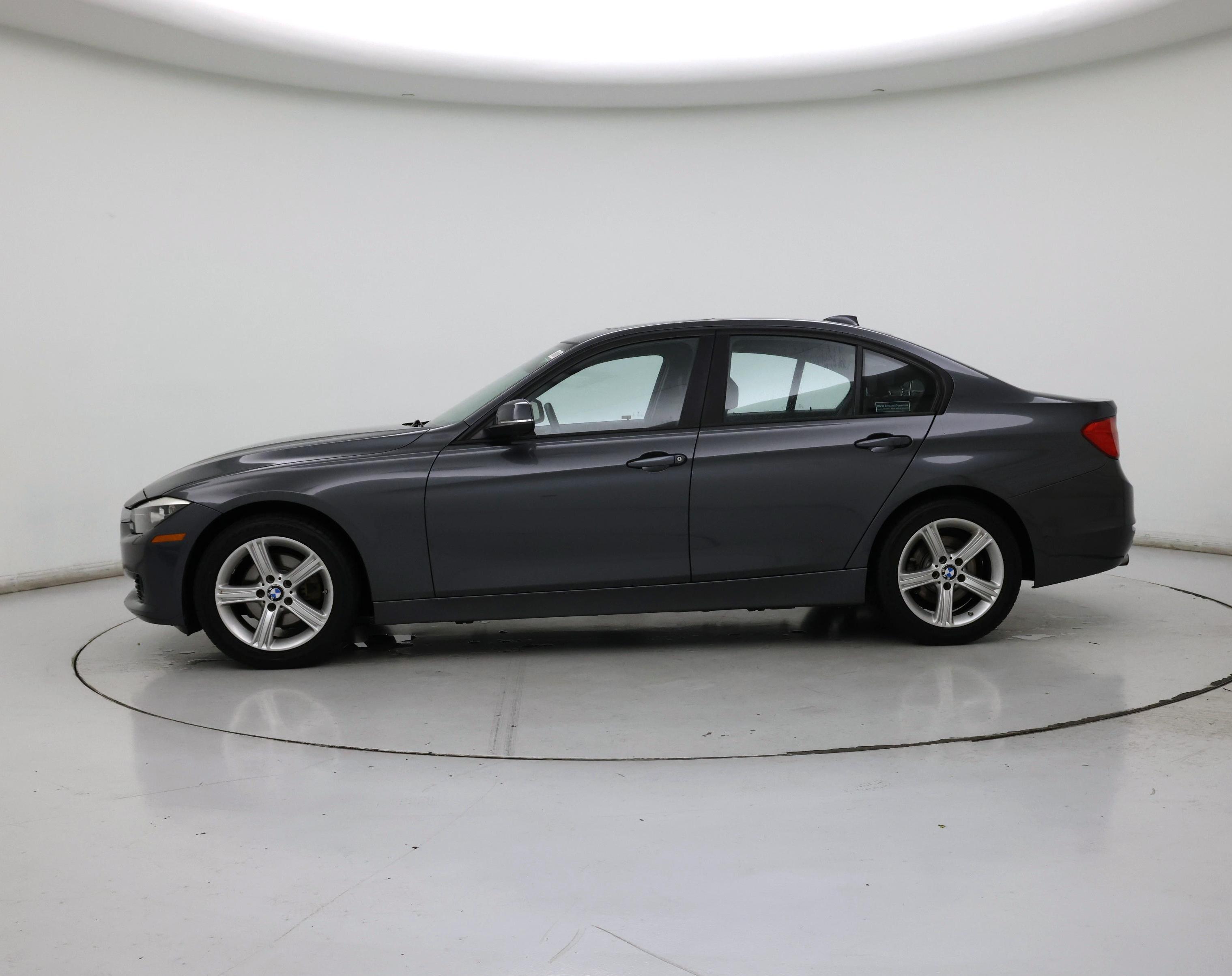 Thumbnail: 2015 BMW 3 Series - 3