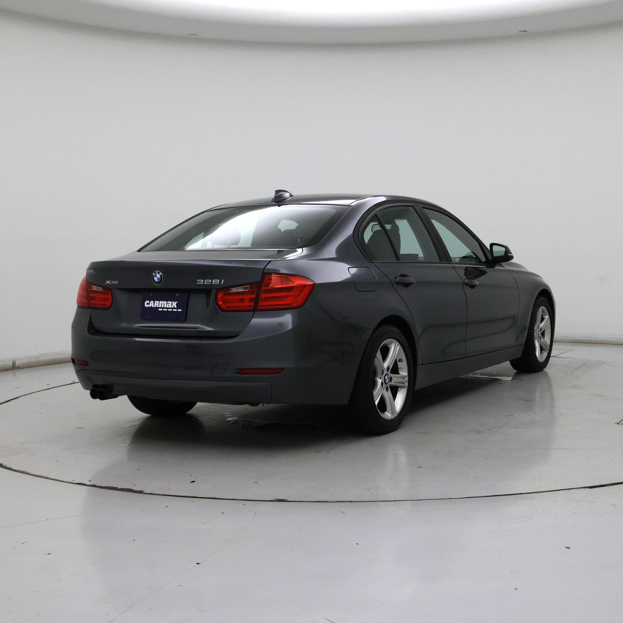Thumbnail: 2015 BMW 3 Series - 8