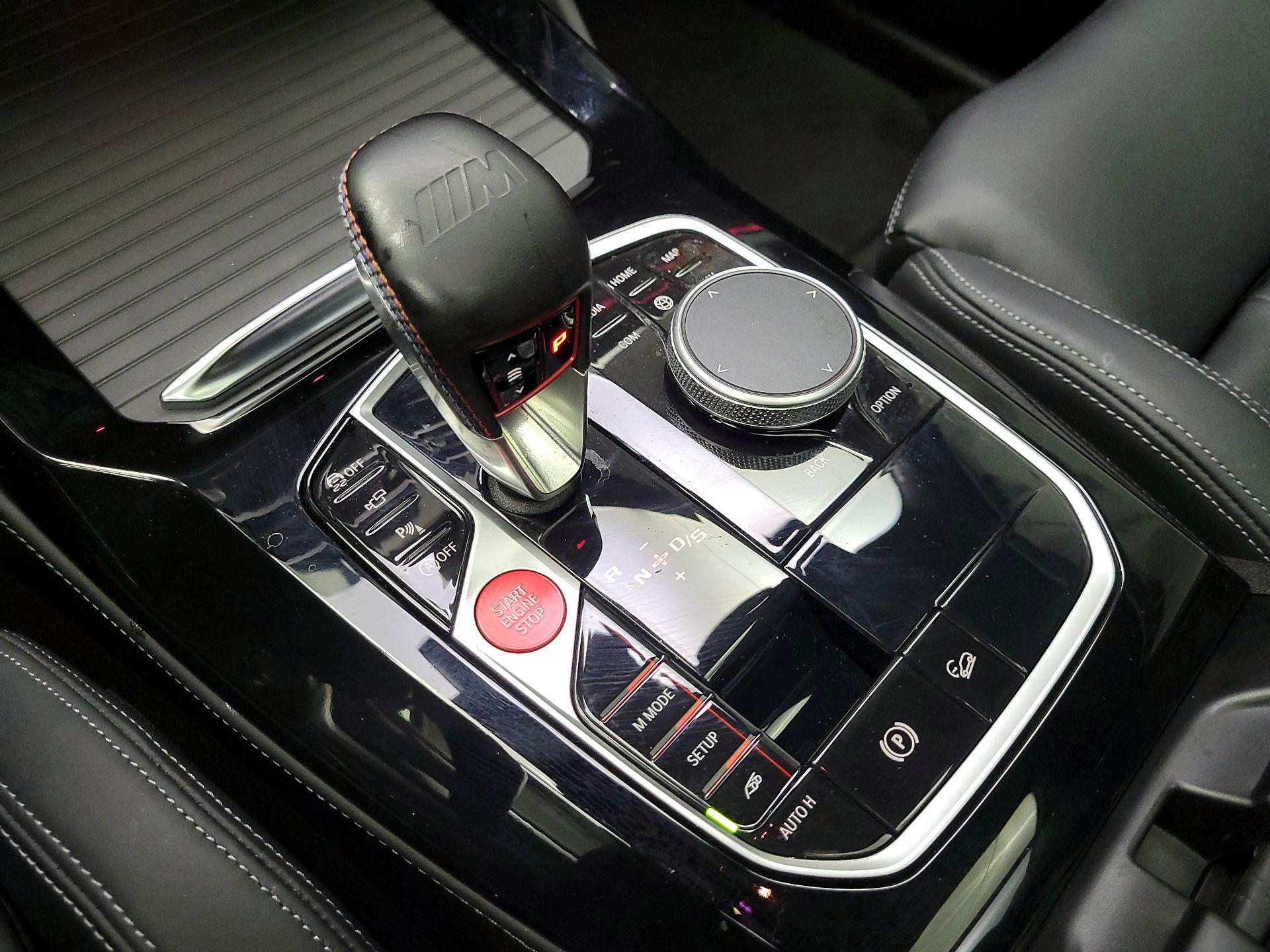 Thumbnail: 2025 BMW X4 - 18