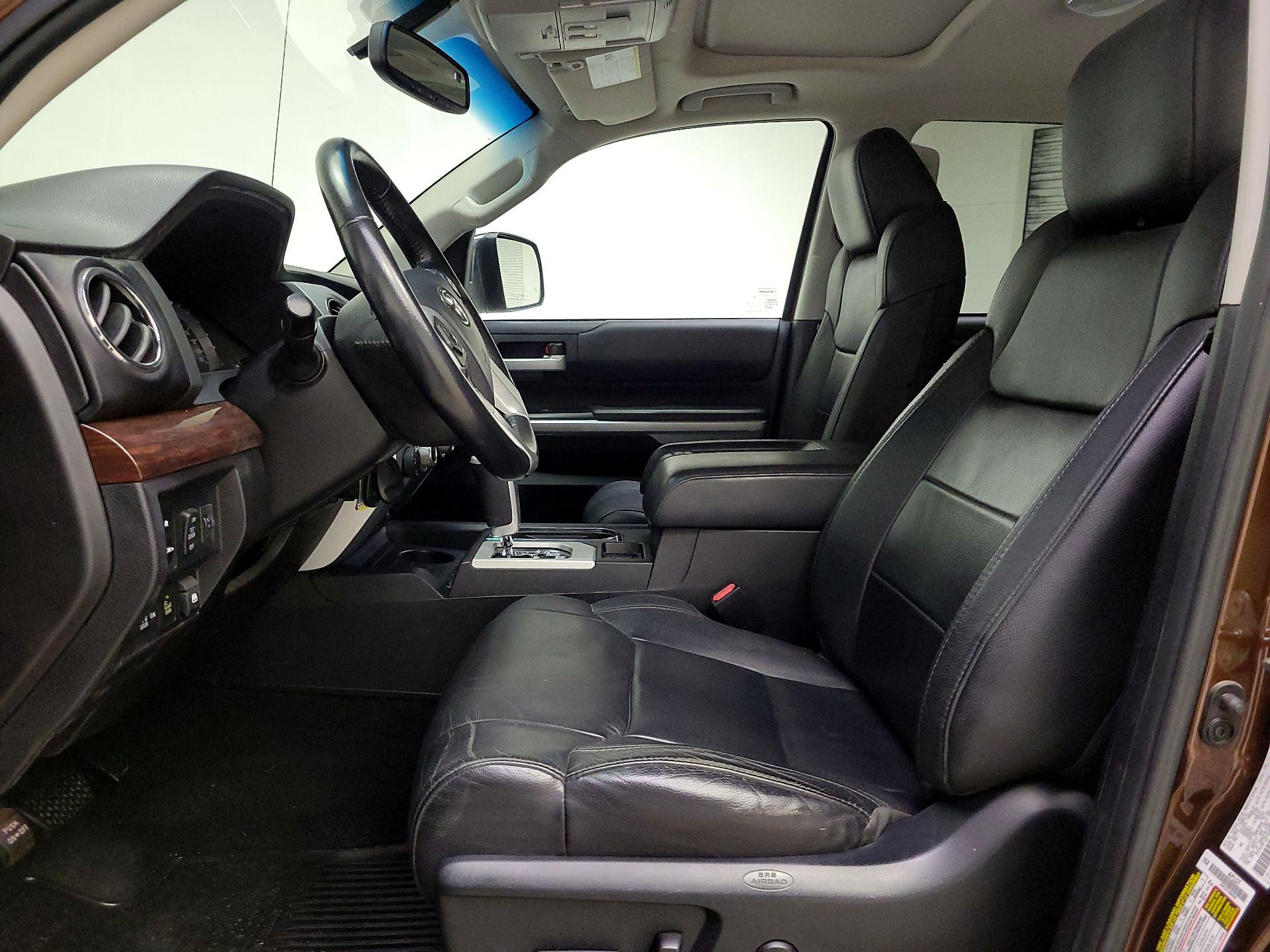 Thumbnail: 2015 Toyota Tundra - 11