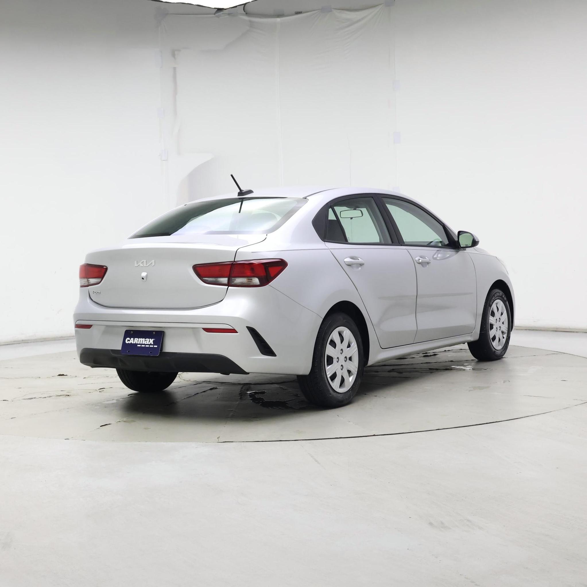 Thumbnail: 2023 Kia Rio - 8
