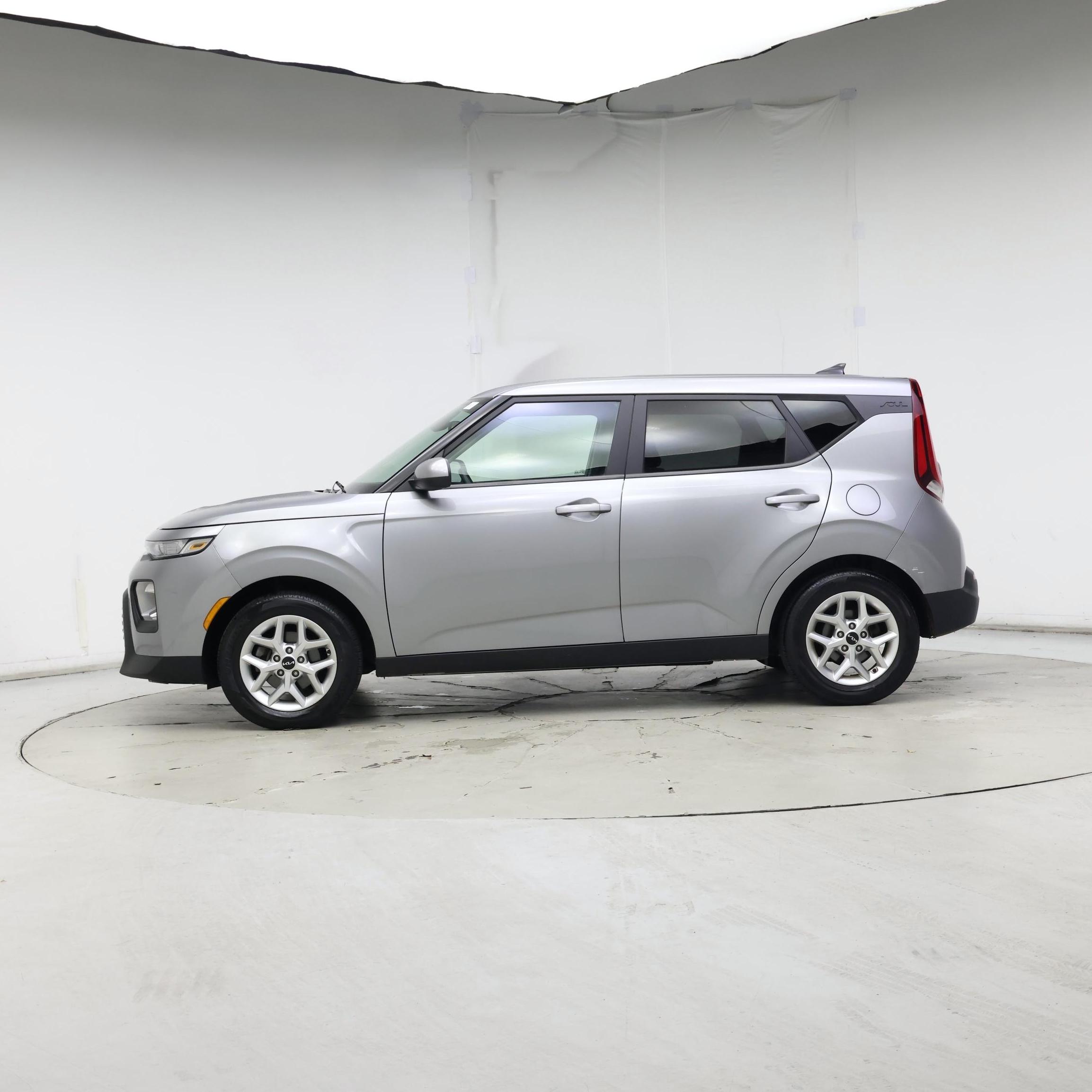 Thumbnail: 2022 Kia Soul - 3