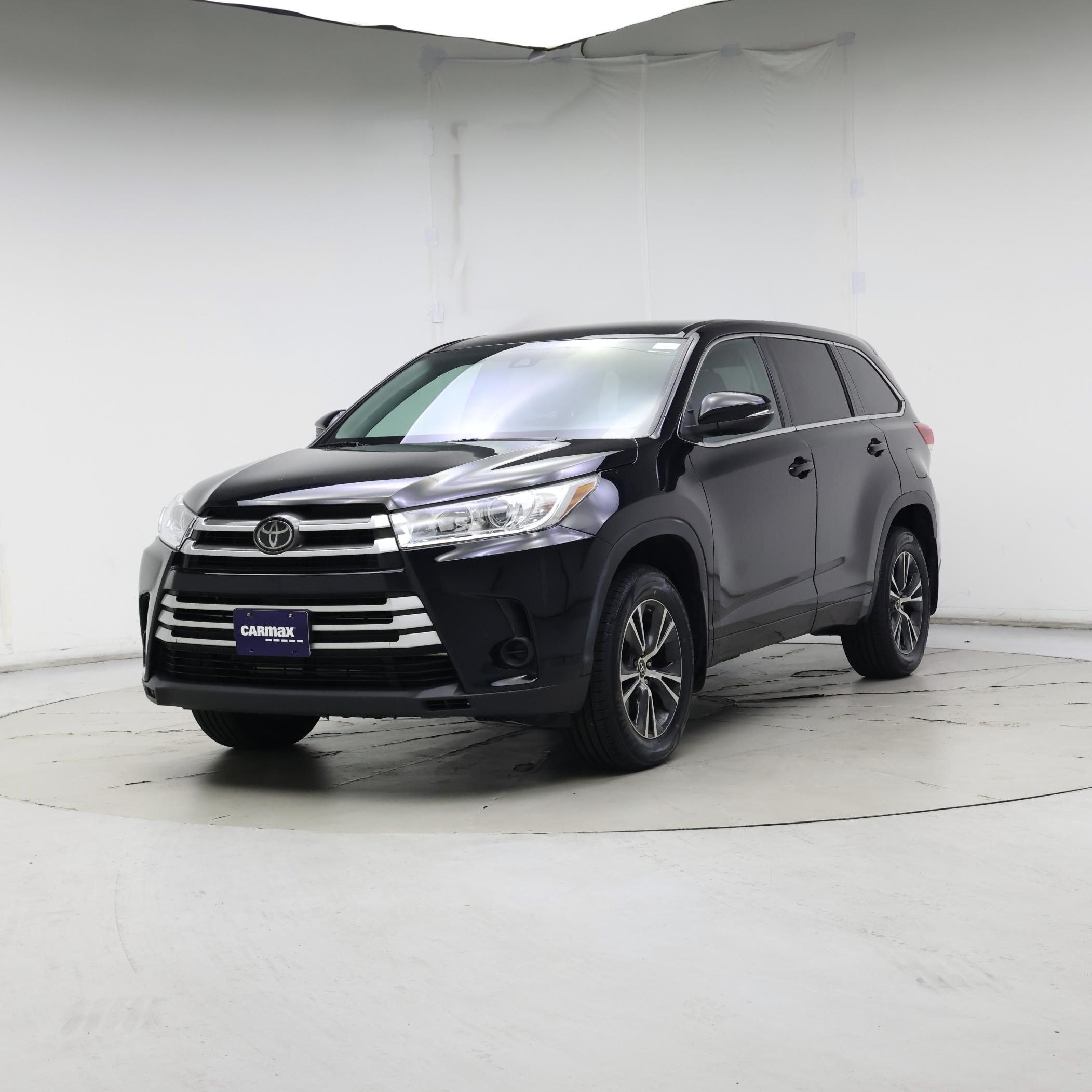 Thumbnail: 2018 Toyota Highlander - 4