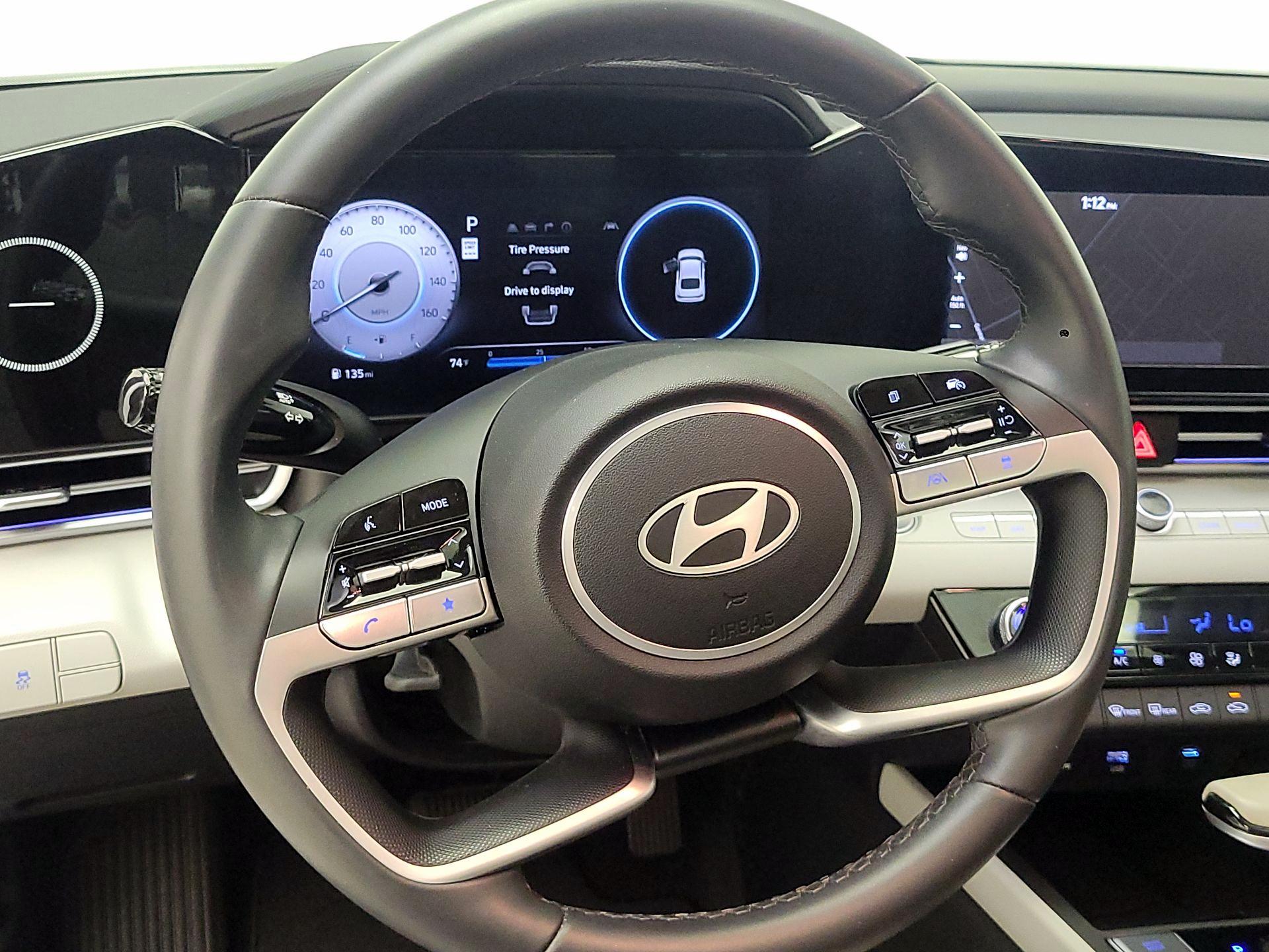 Thumbnail: 2024 Hyundai Elantra - 10