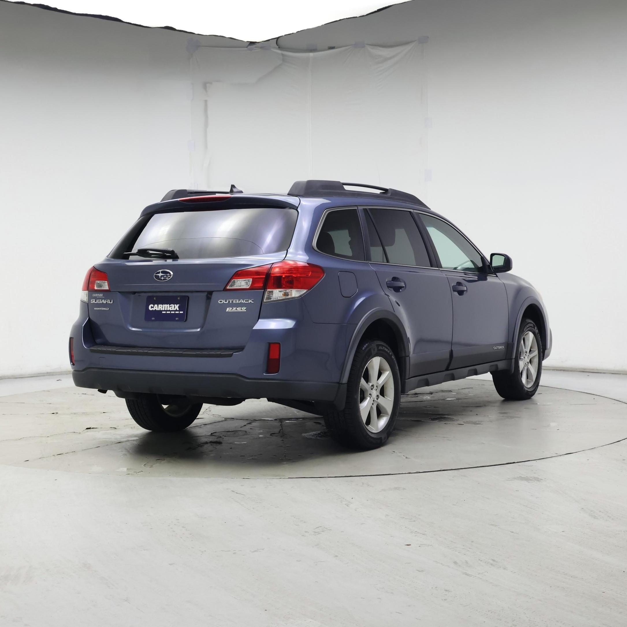 Thumbnail: 2014 Subaru Outback - 8