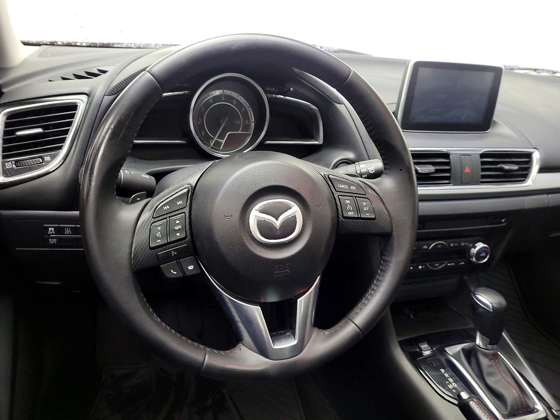 Thumbnail: 2016 Mazda Mazda3 - 10