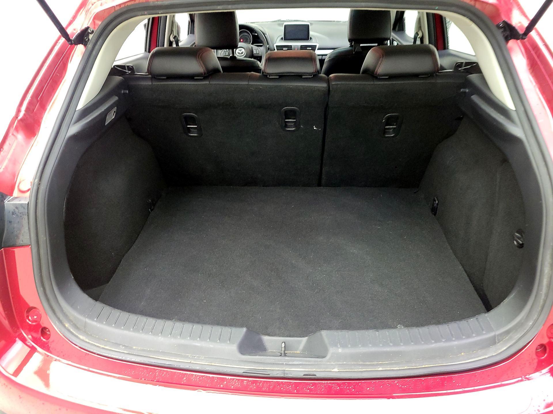 Thumbnail: 2016 Mazda Mazda3 - 20