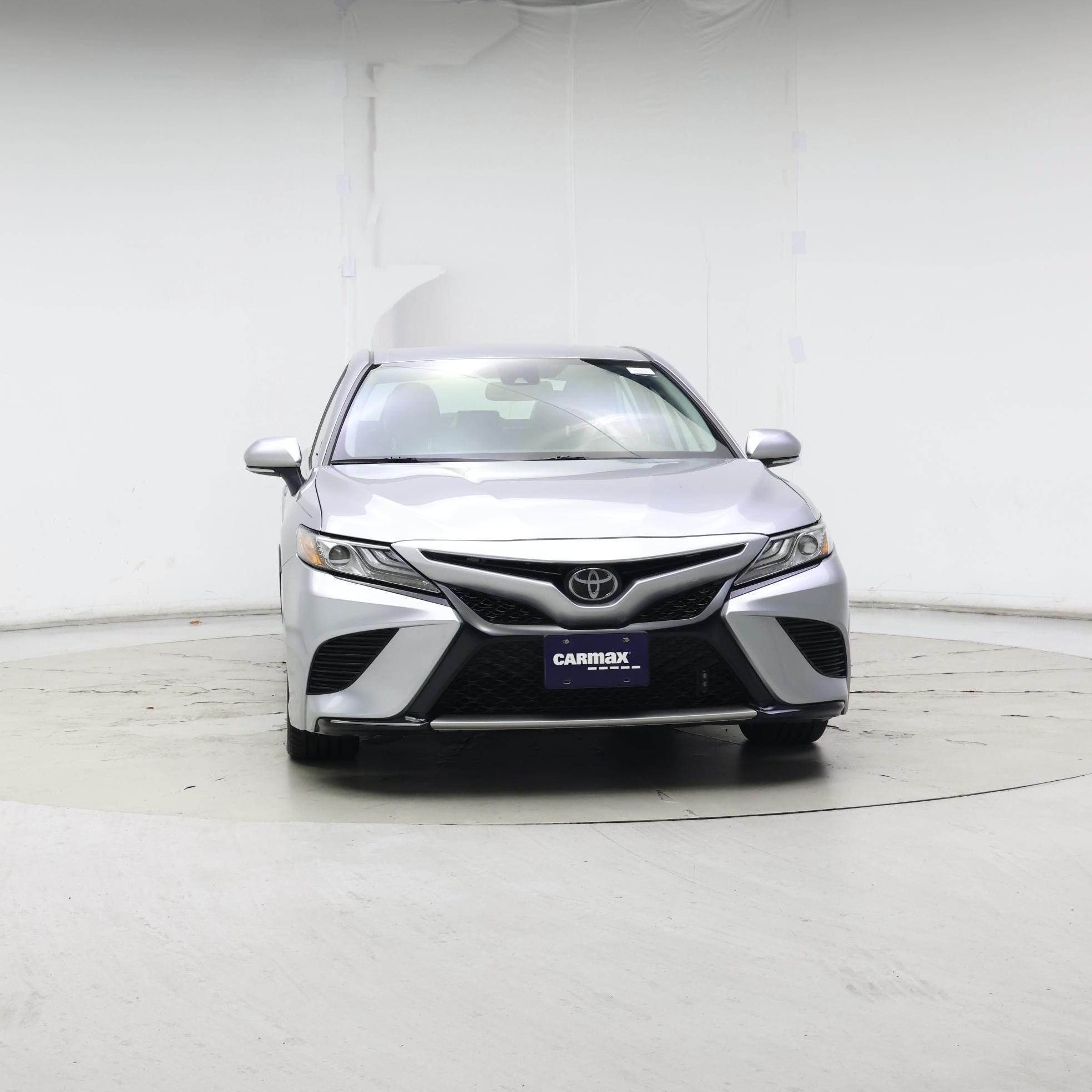 Thumbnail: 2019 Toyota Camry - 5