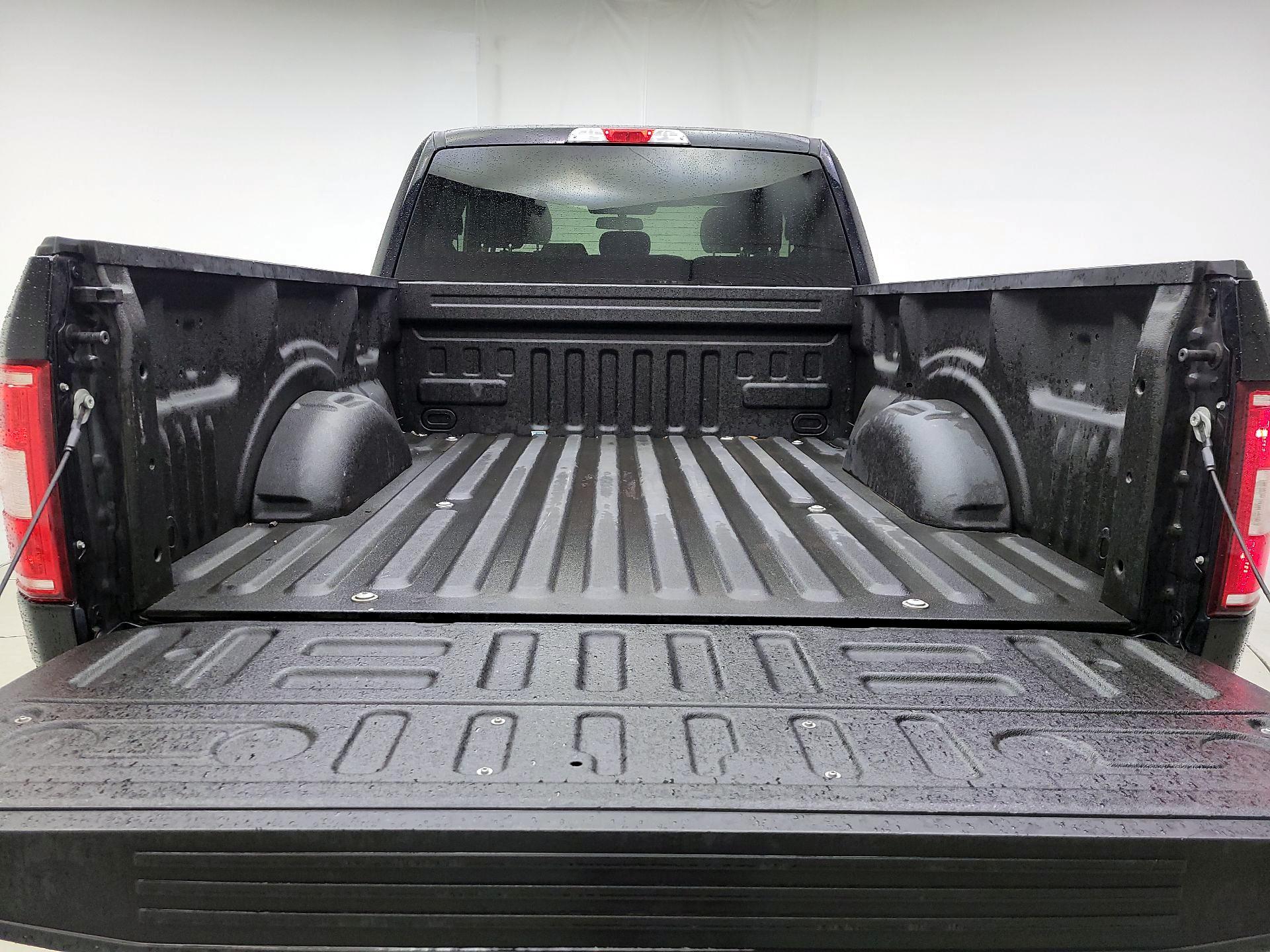 Thumbnail: 2018 Ford F-150 - 20