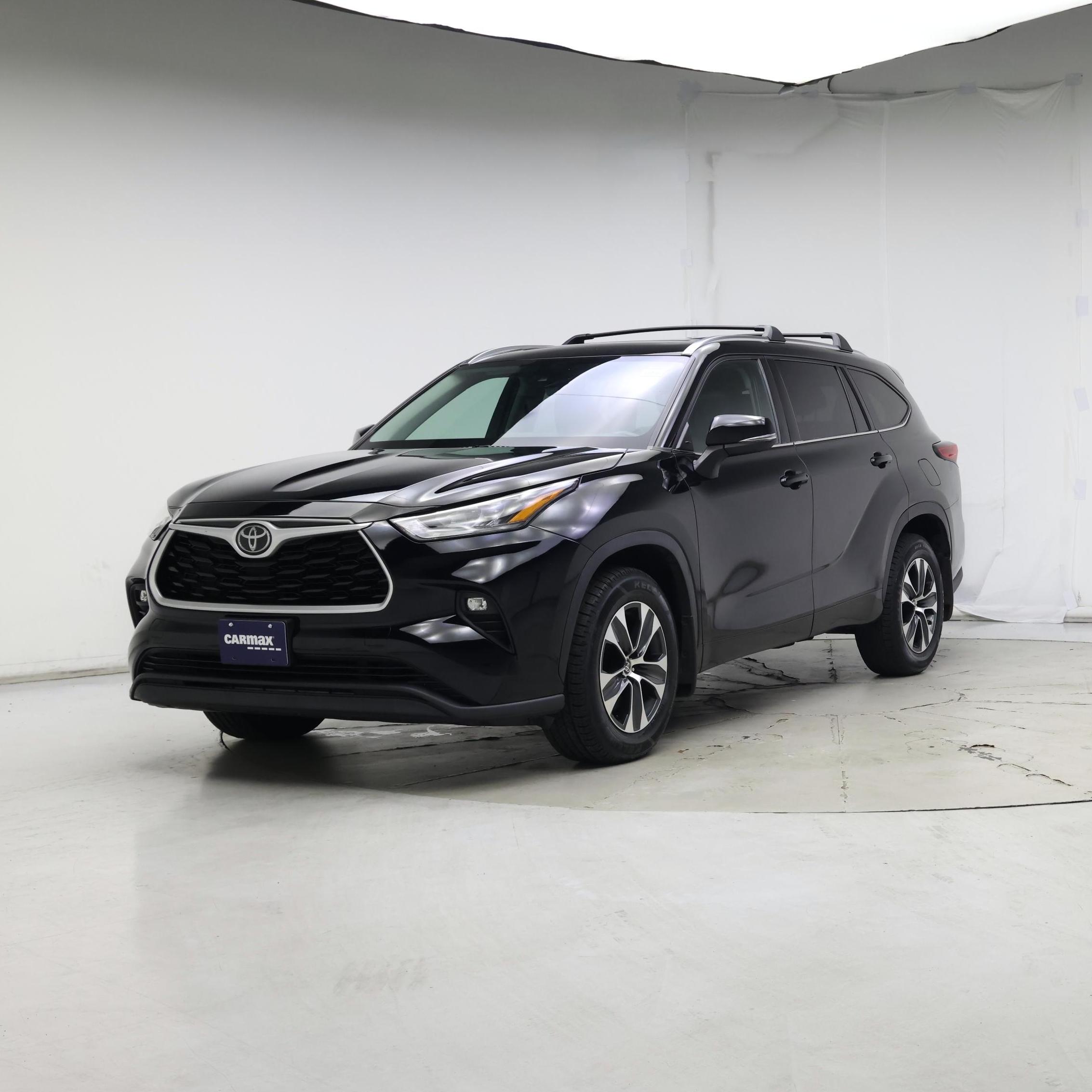 Thumbnail: 2020 Toyota Highlander - 4