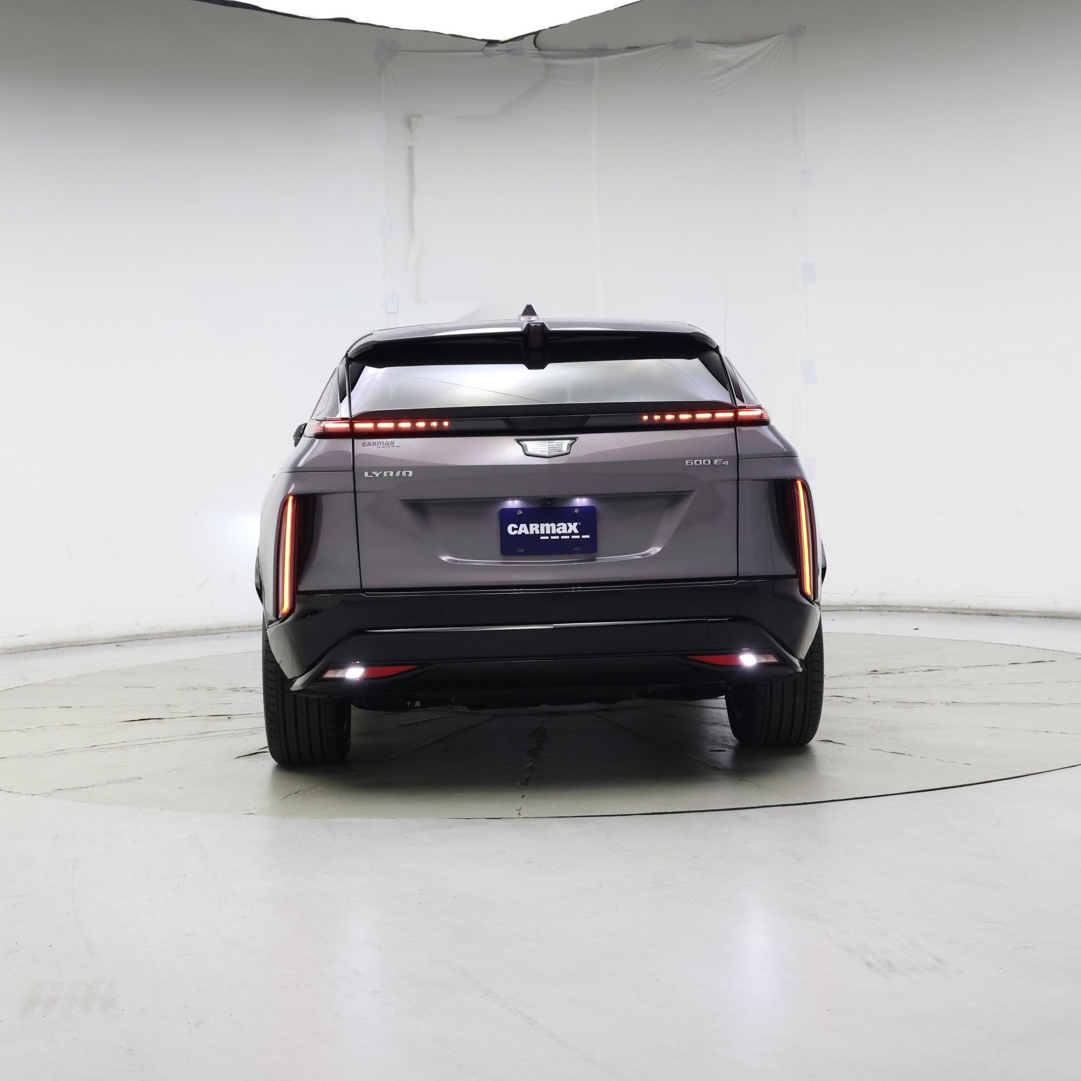 Thumbnail: 2024 Cadillac Lyriq - 6