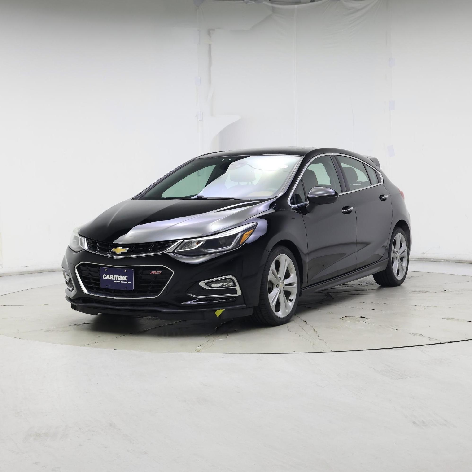 Thumbnail: 2018 Chevrolet Cruze - 4