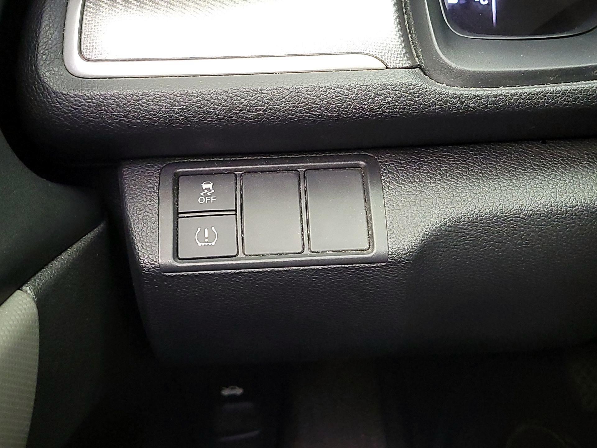 Thumbnail: 2016 Honda Civic - 13