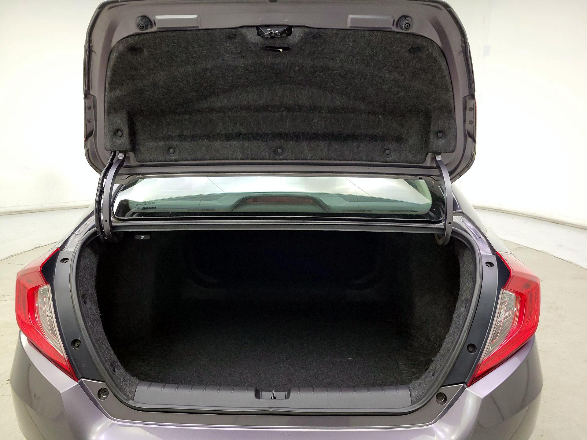 Thumbnail: 2016 Honda Civic - 20