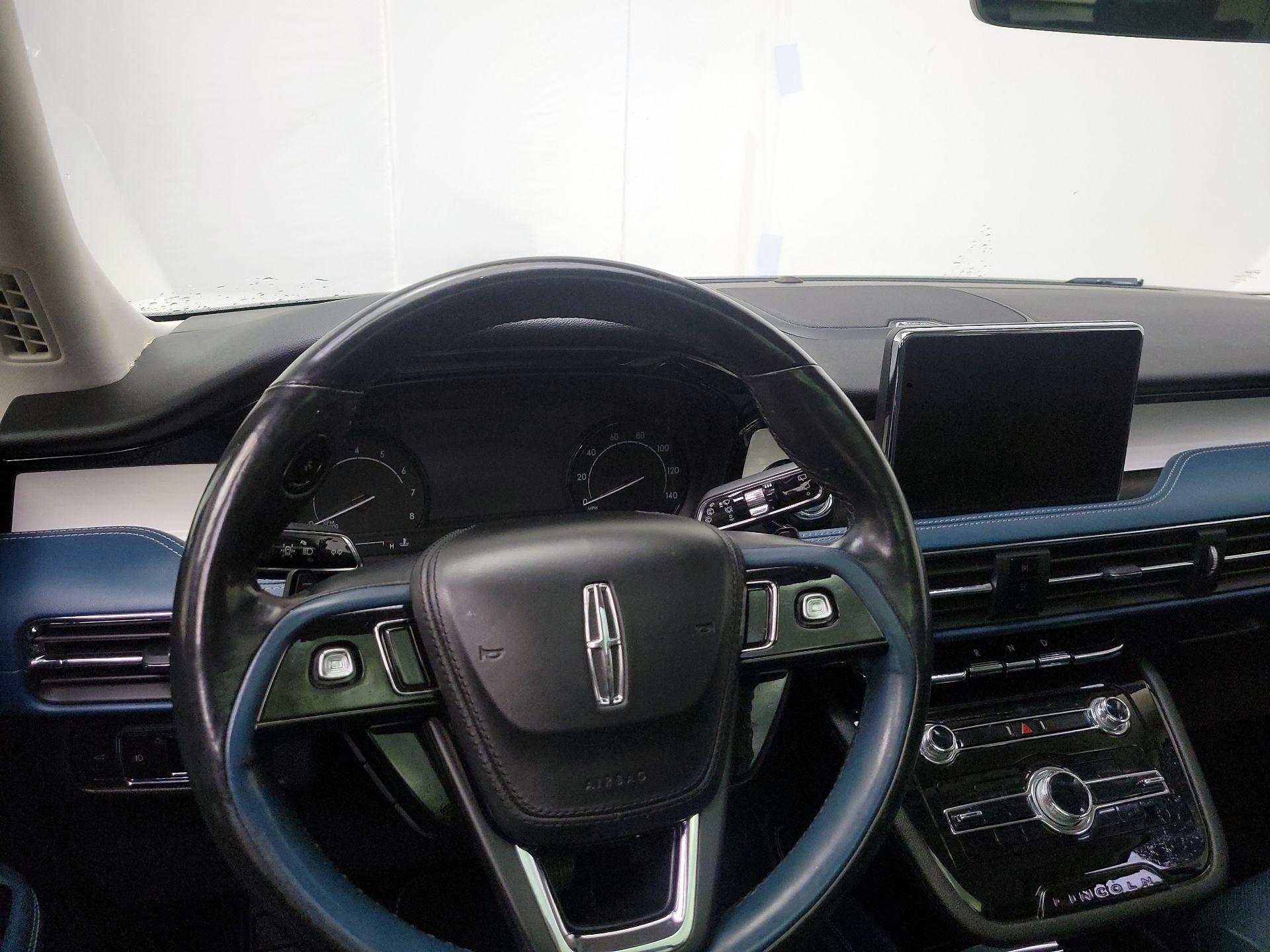 Thumbnail: 2020 Lincoln Corsair - 10
