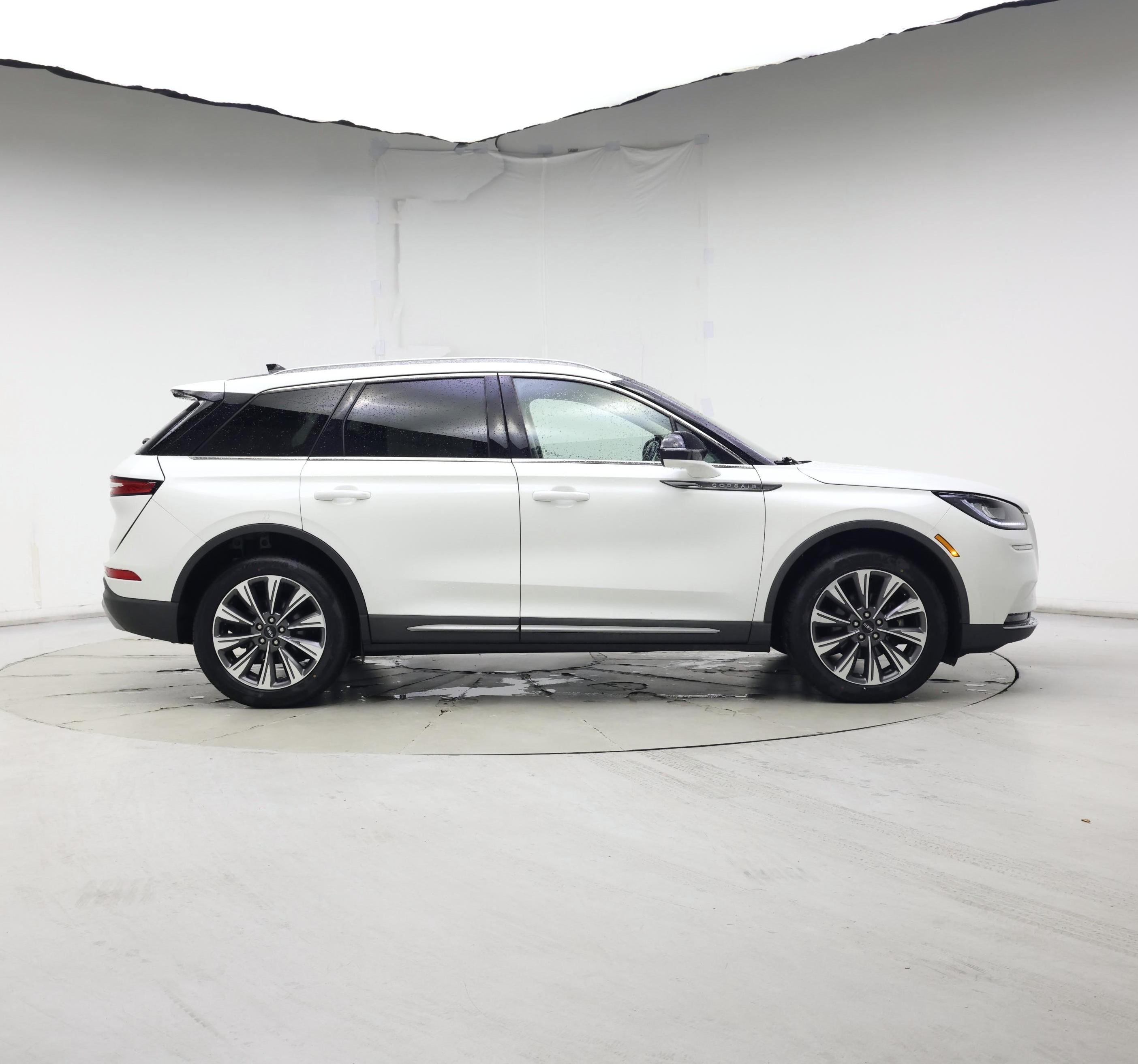 Thumbnail: 2020 Lincoln Corsair - 7