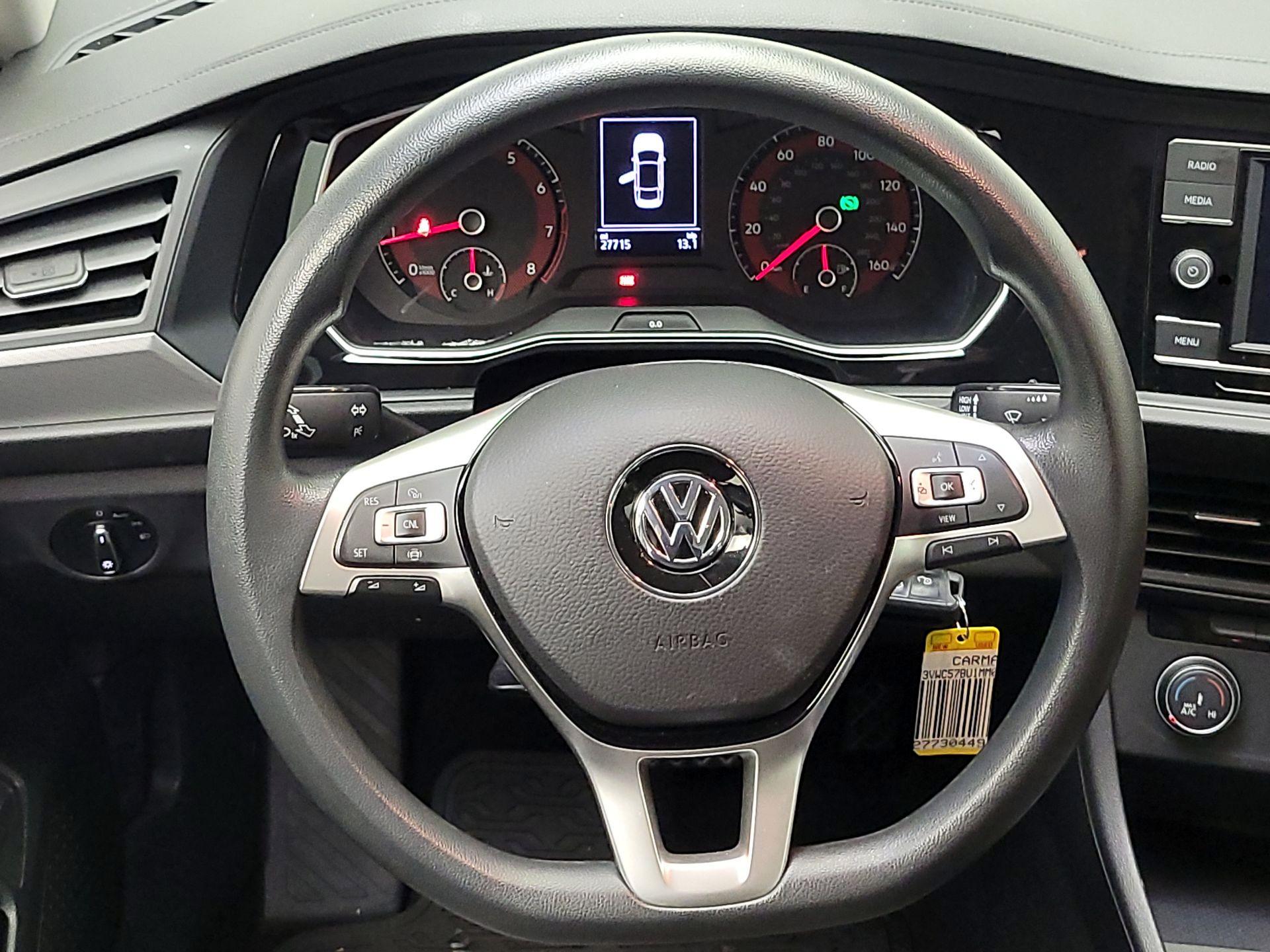 Thumbnail: 2021 Volkswagen Jetta - 10