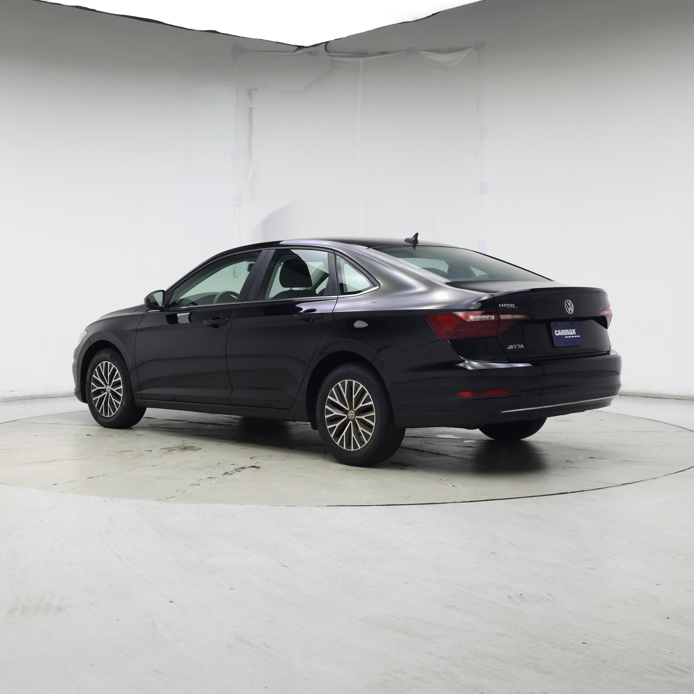 Thumbnail: 2021 Volkswagen Jetta - 2