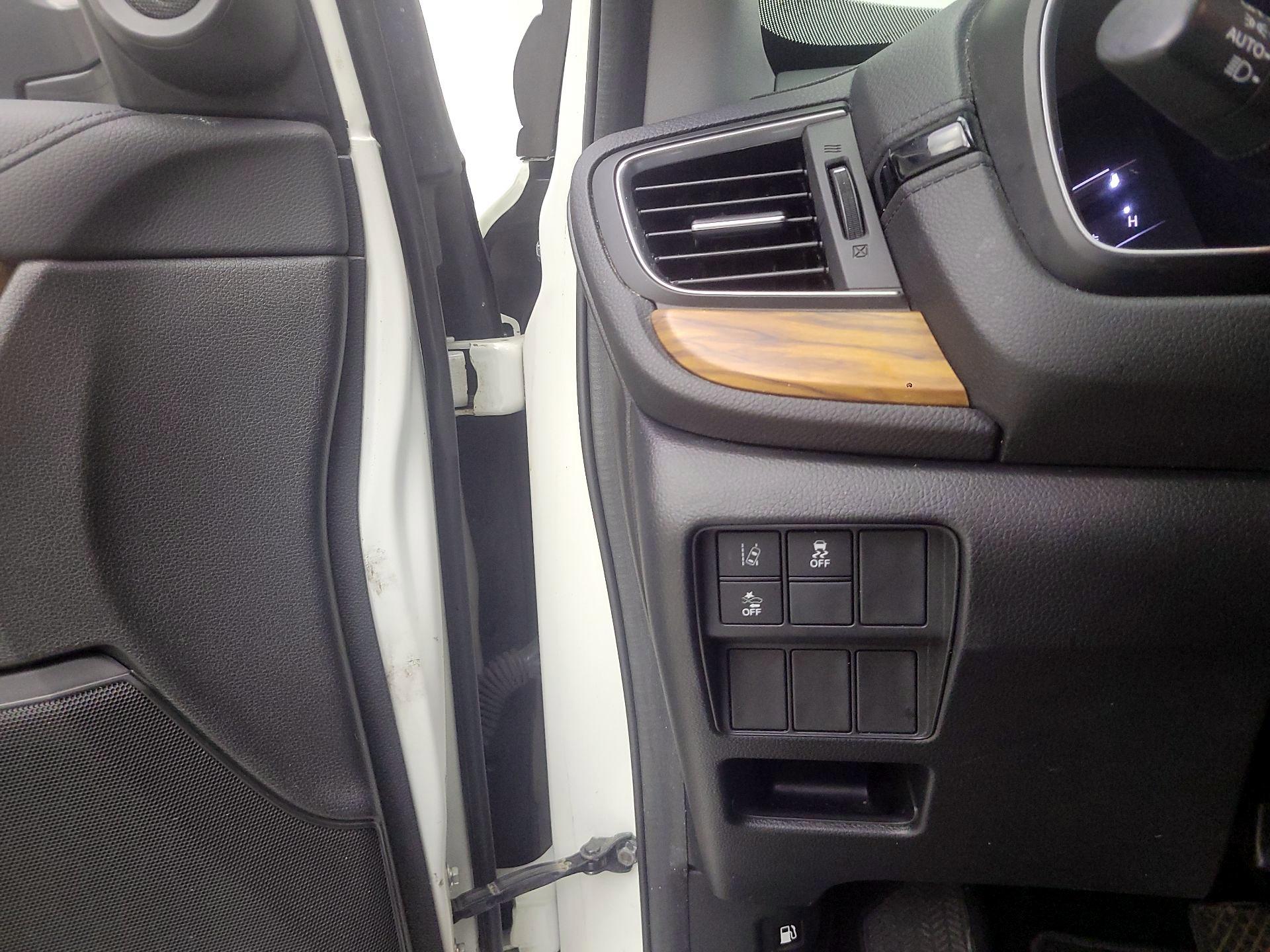 Thumbnail: 2018 Honda CR-V - 13