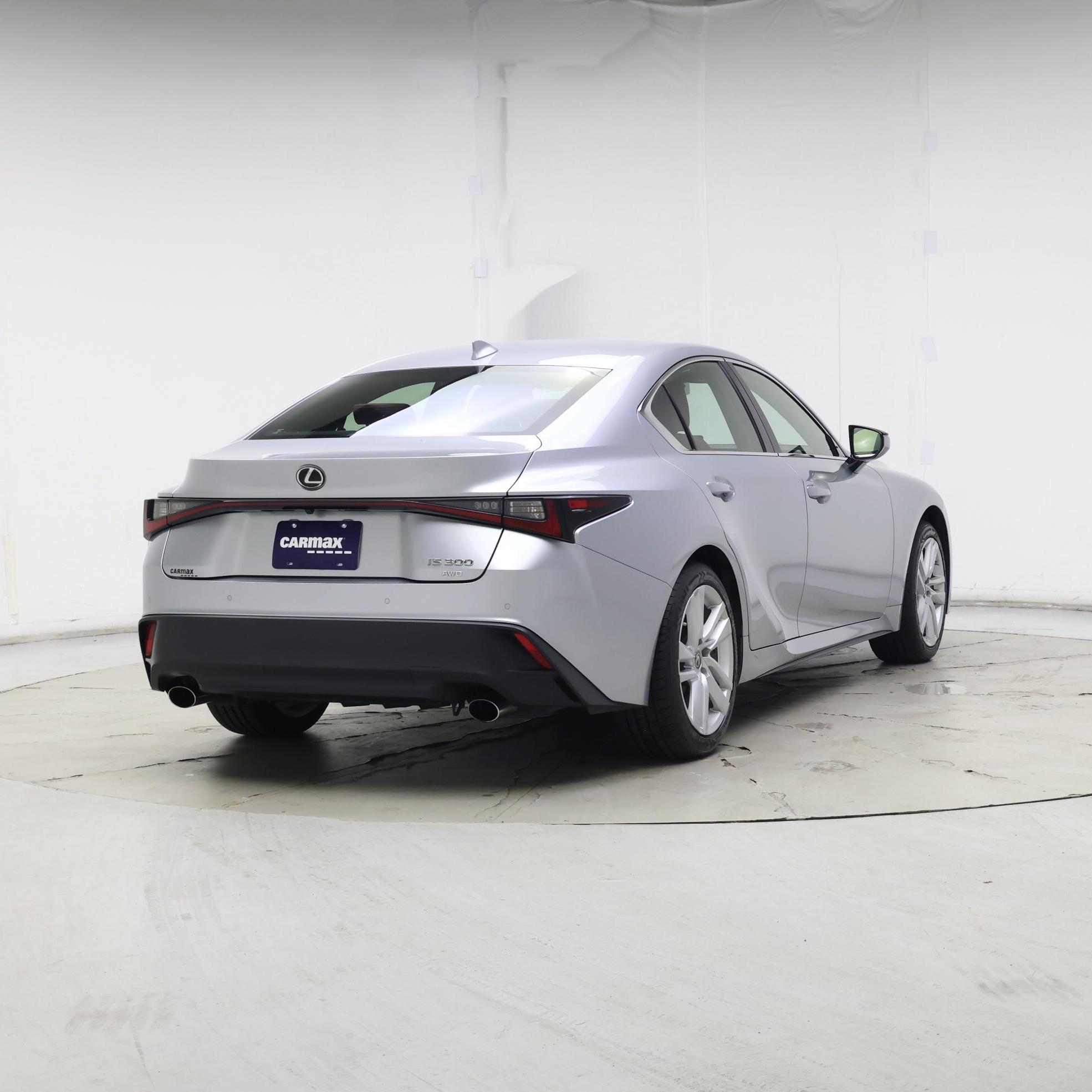 Thumbnail: 2021 Lexus IS - 8