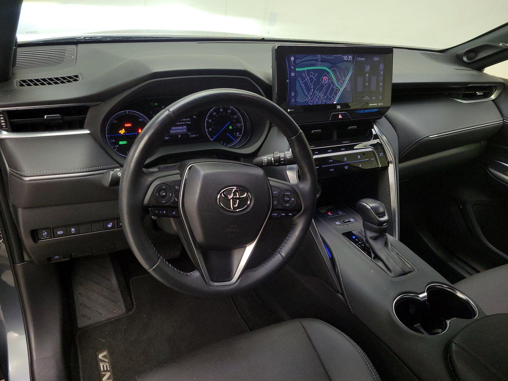 Thumbnail: 2021 Toyota Venza - 9