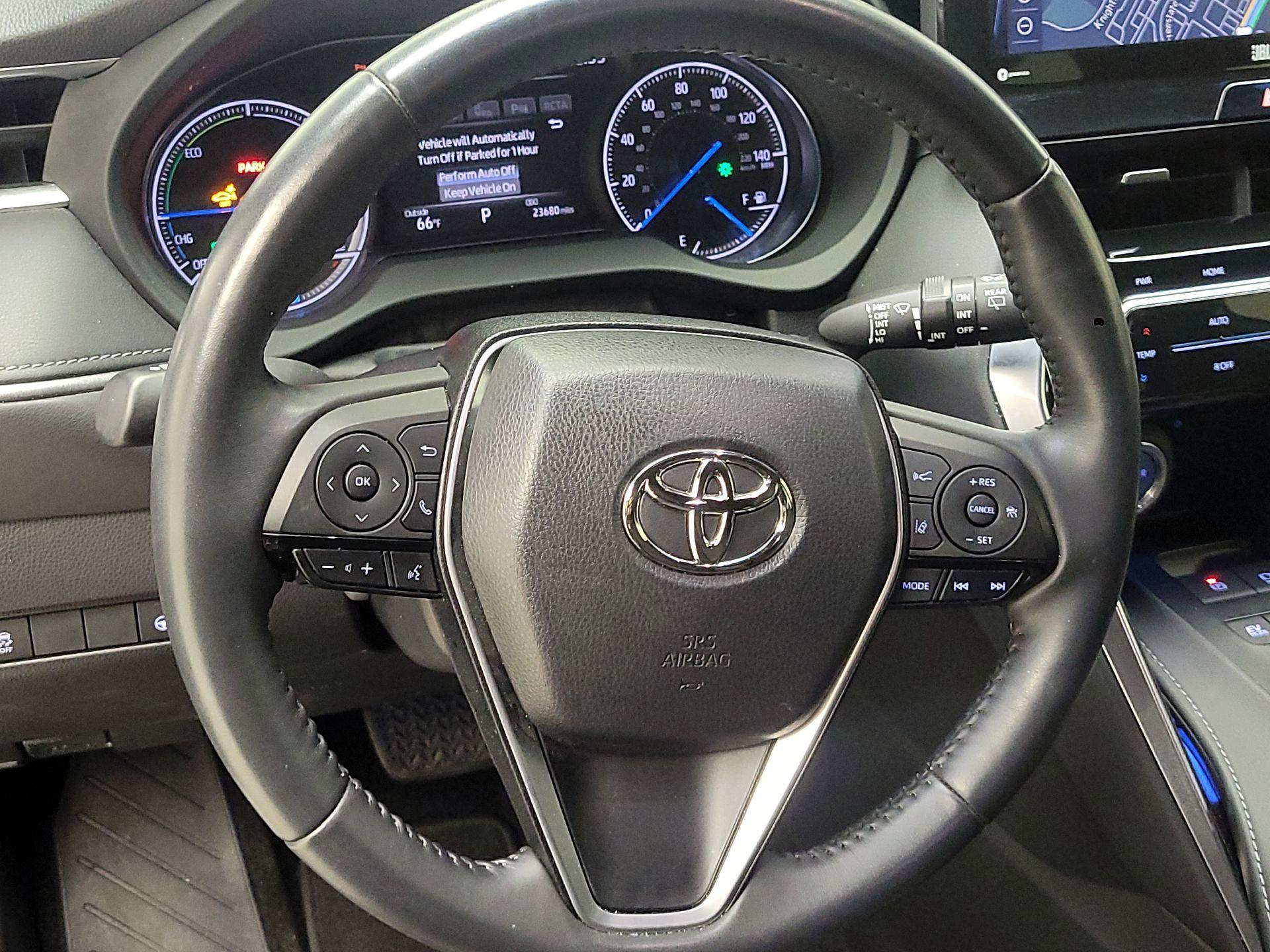 Thumbnail: 2021 Toyota Venza - 10