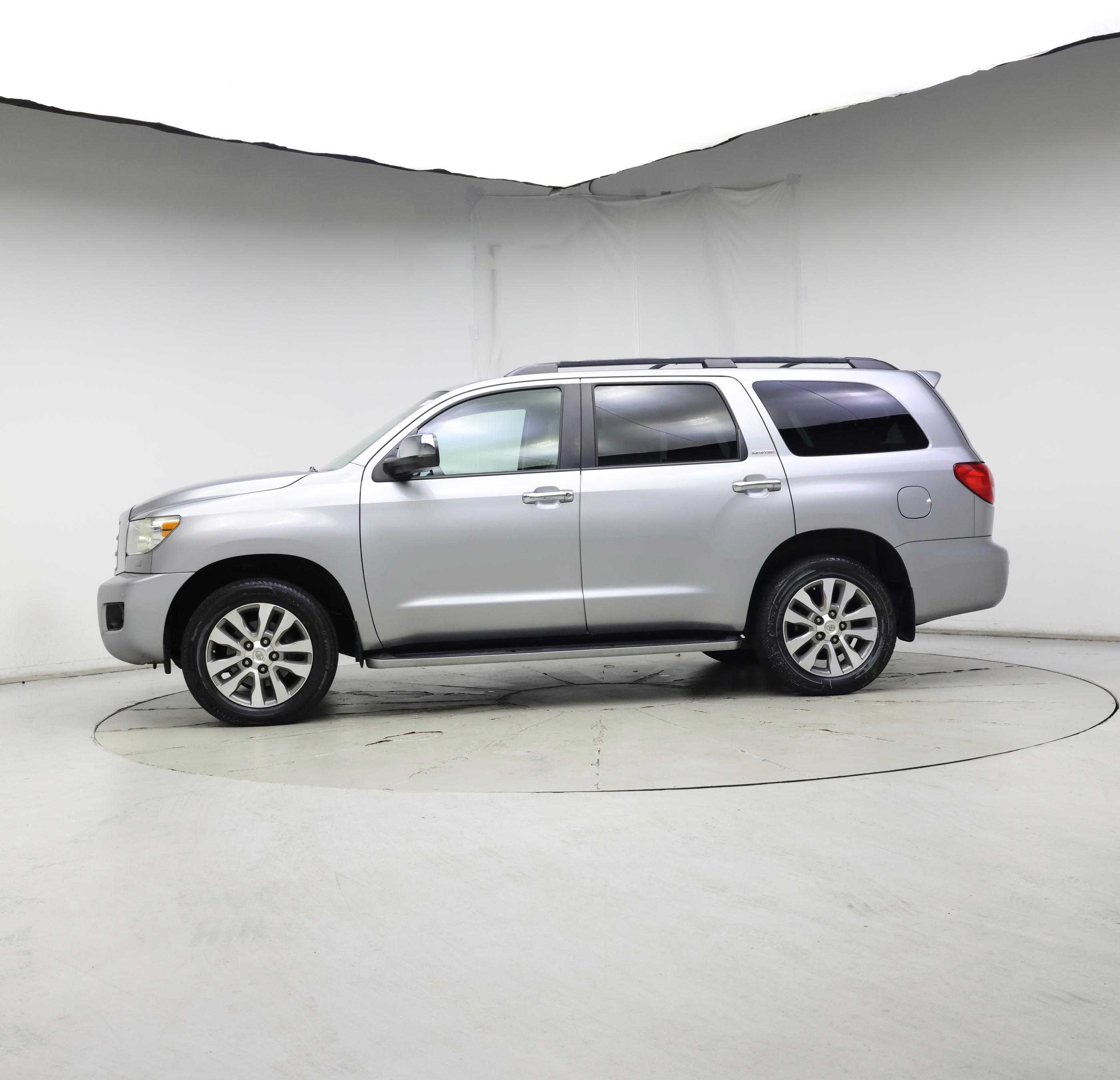 Thumbnail: 2017 Toyota Sequoia - 3
