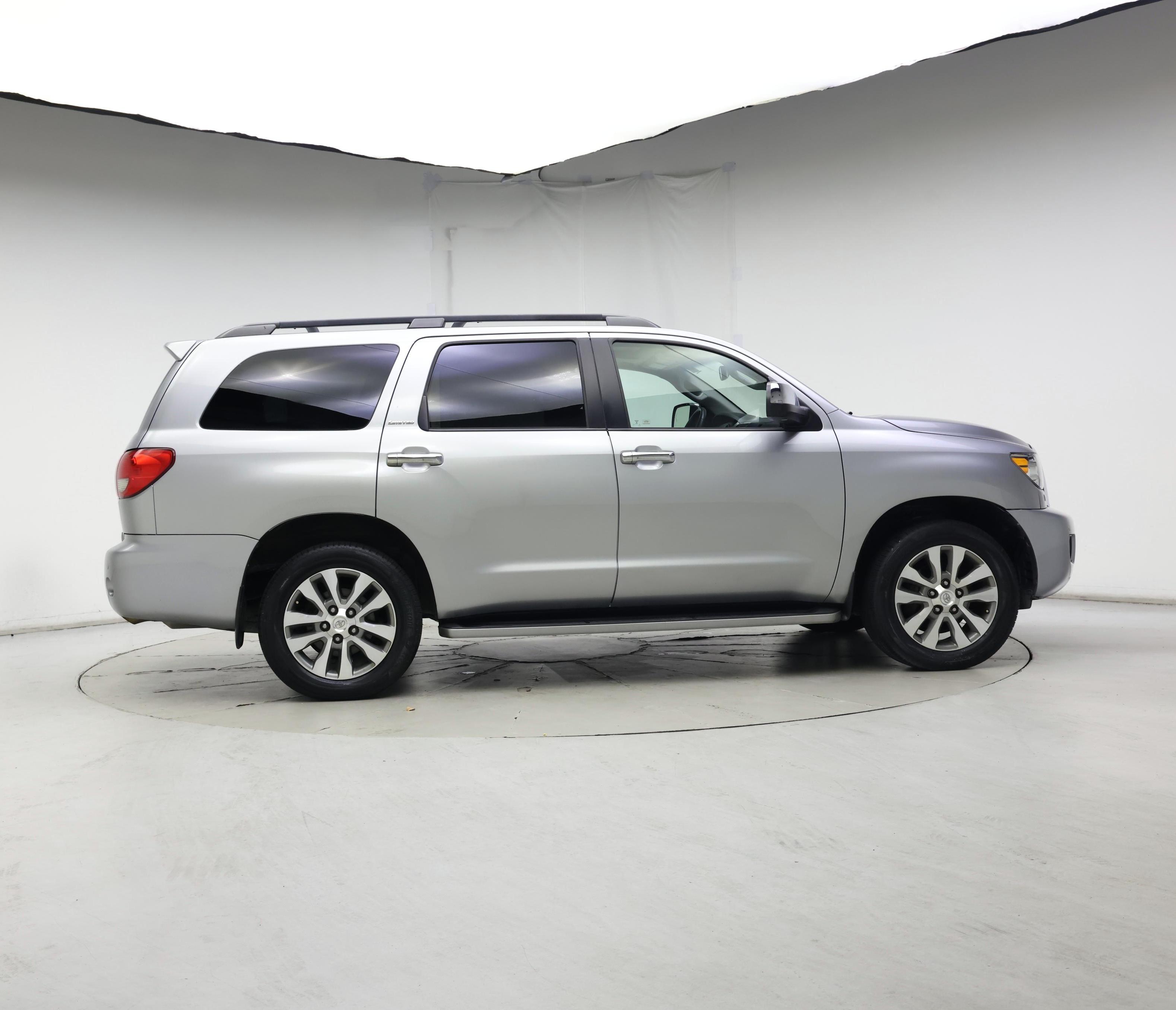 Thumbnail: 2017 Toyota Sequoia - 7