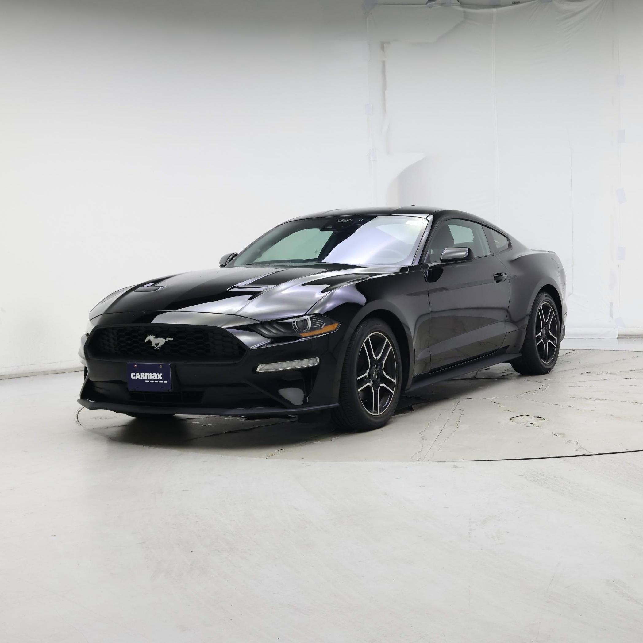 Thumbnail: 2022 Ford Mustang - 4