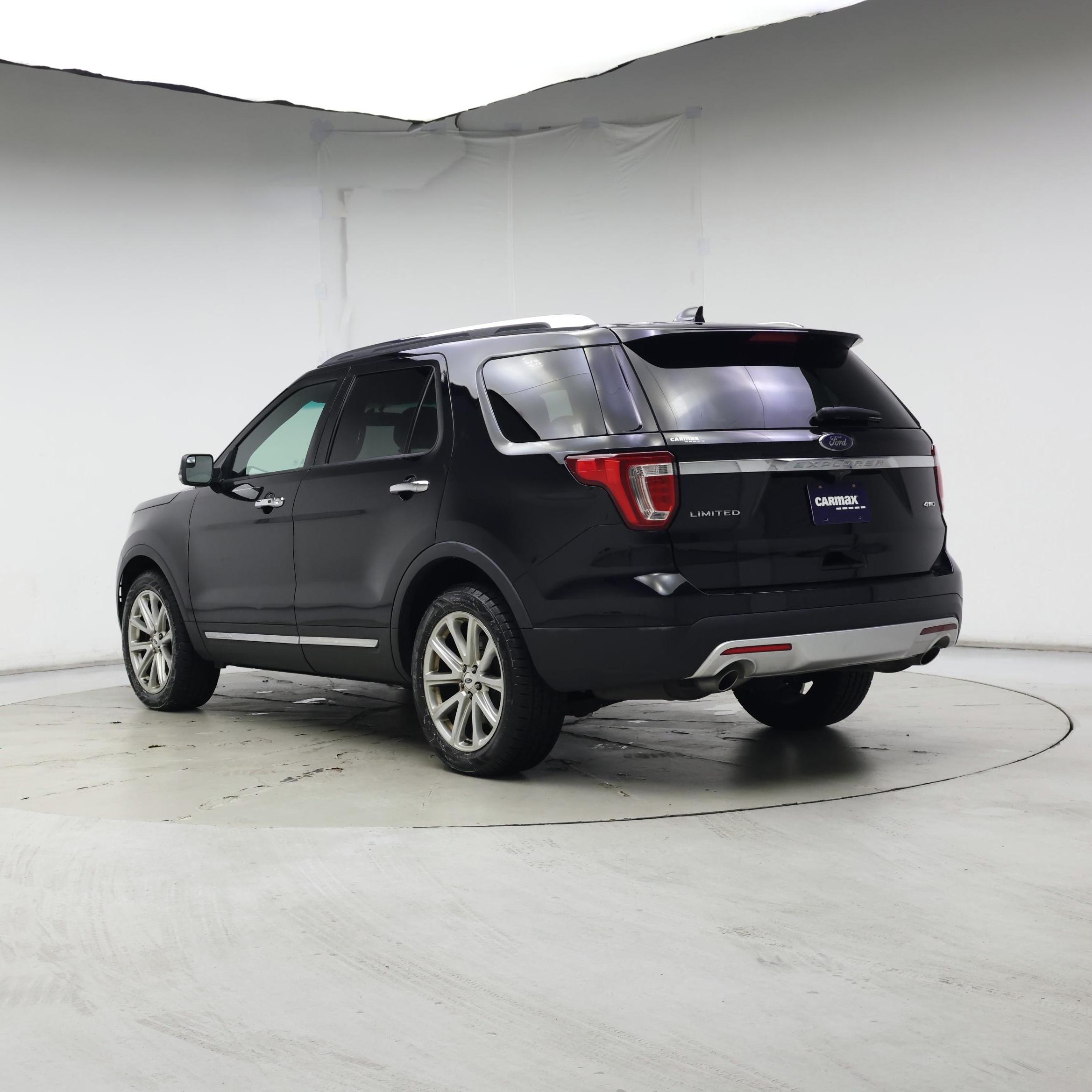 Thumbnail: 2016 Ford Explorer - 2