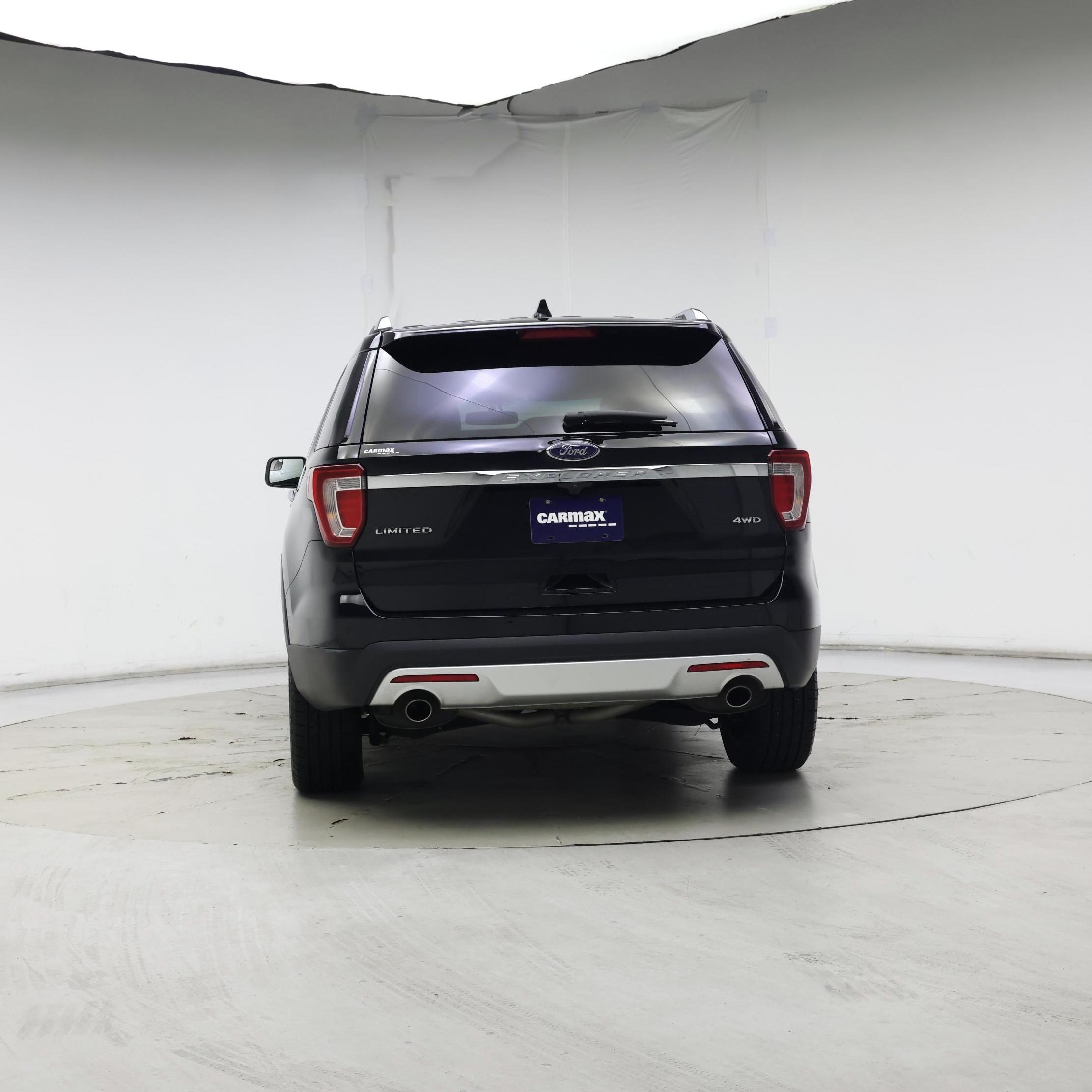 Thumbnail: 2016 Ford Explorer - 6