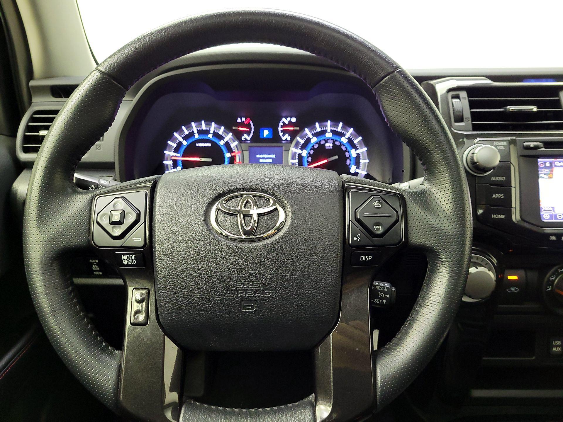 Thumbnail: 2019 Toyota 4Runner - 10
