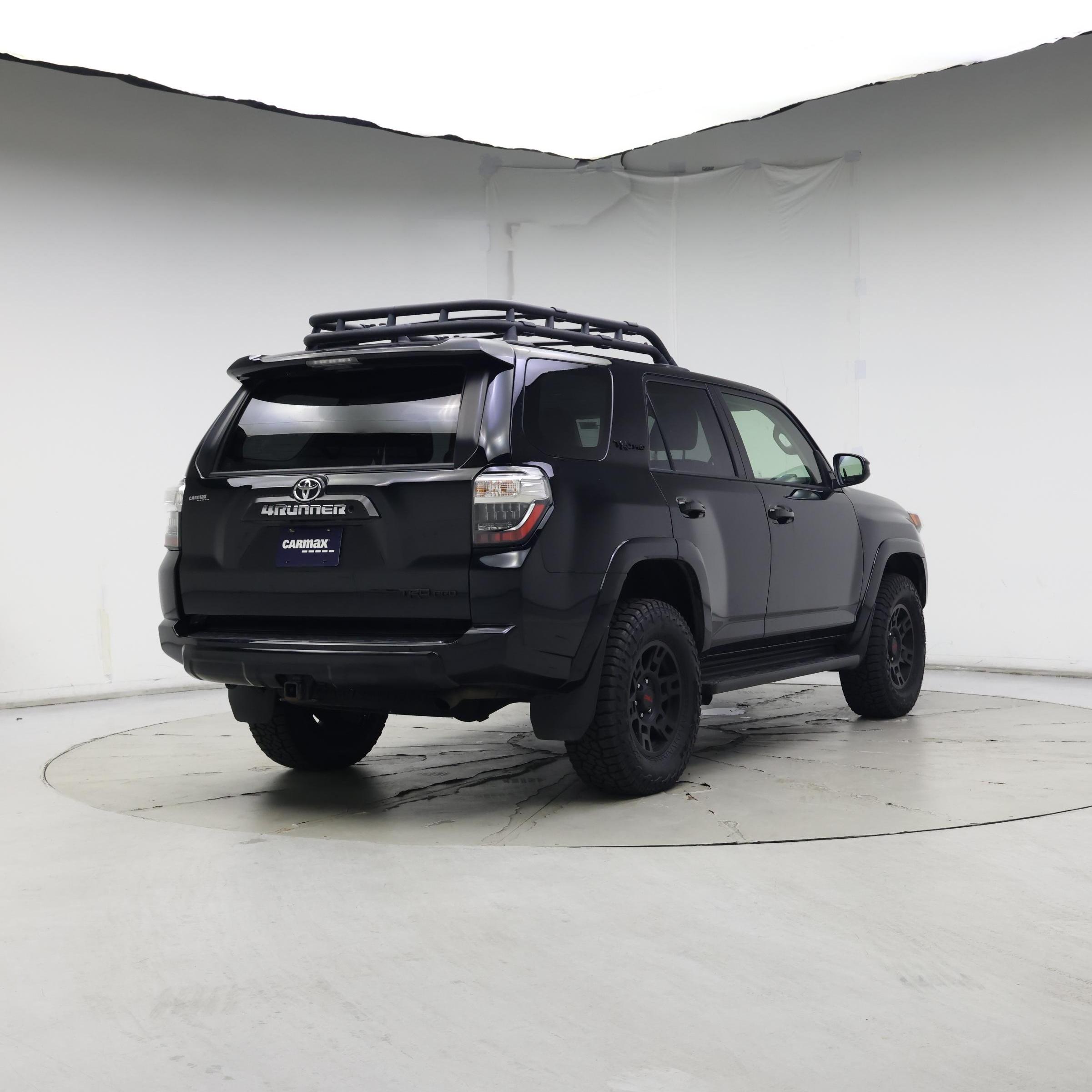Thumbnail: 2019 Toyota 4Runner - 8