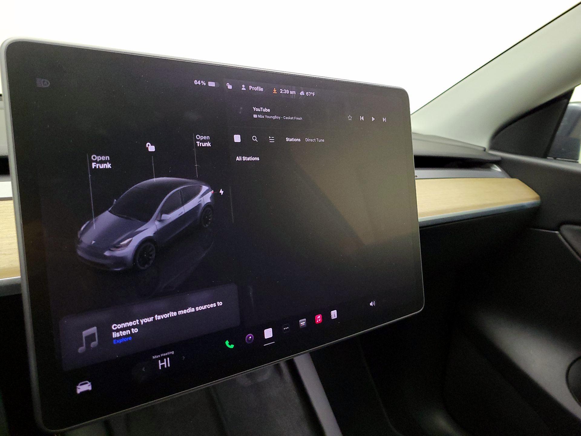 Thumbnail: 2022 Tesla Model Y - 15