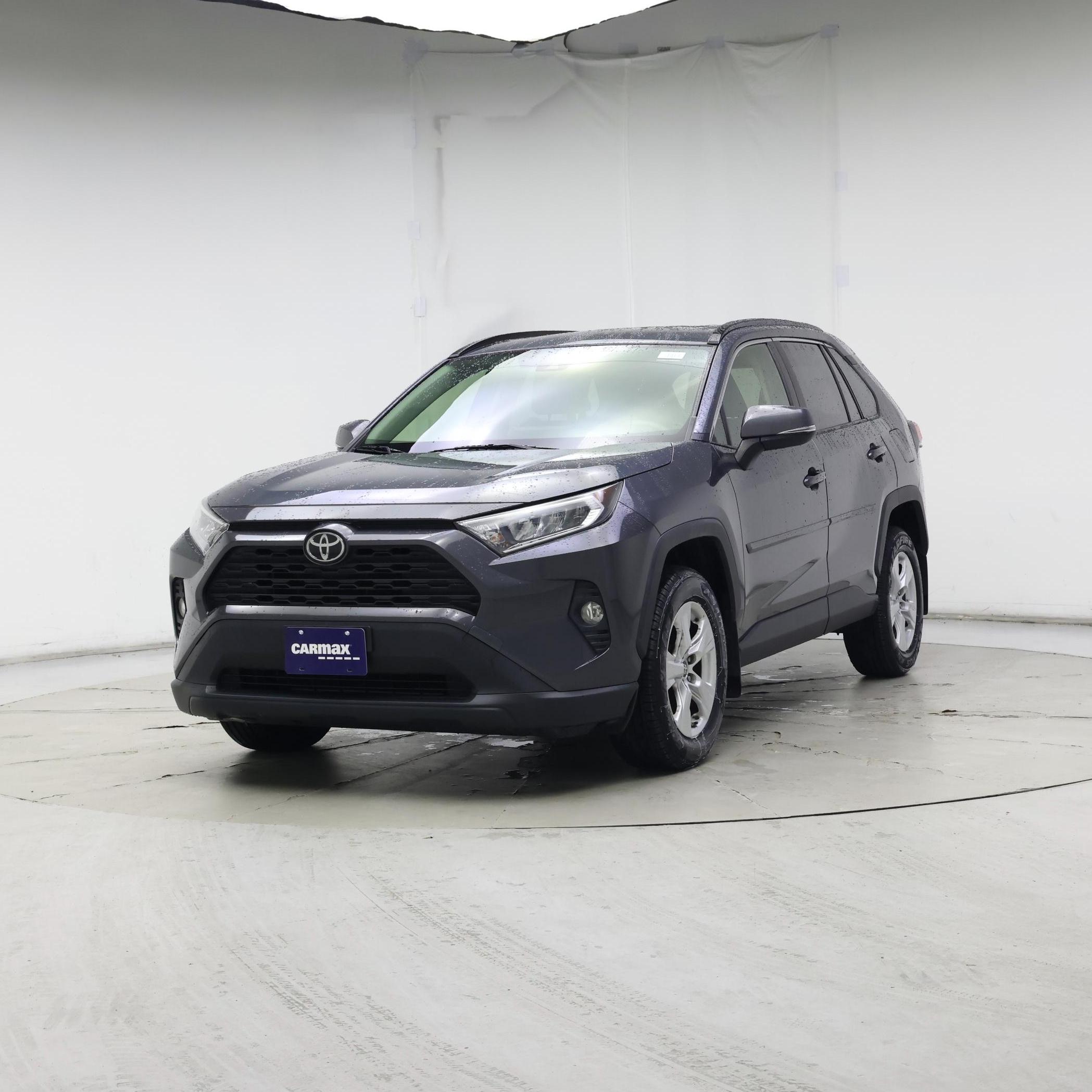 Thumbnail: 2019 Toyota RAV4 - 4