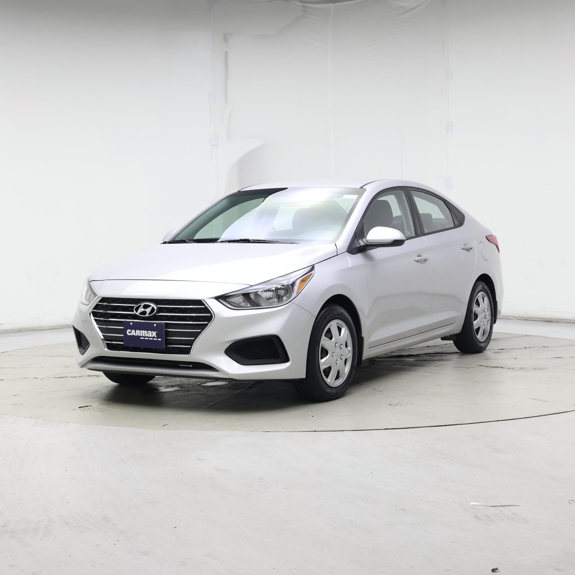 Thumbnail: 2019 Hyundai Accent - 4