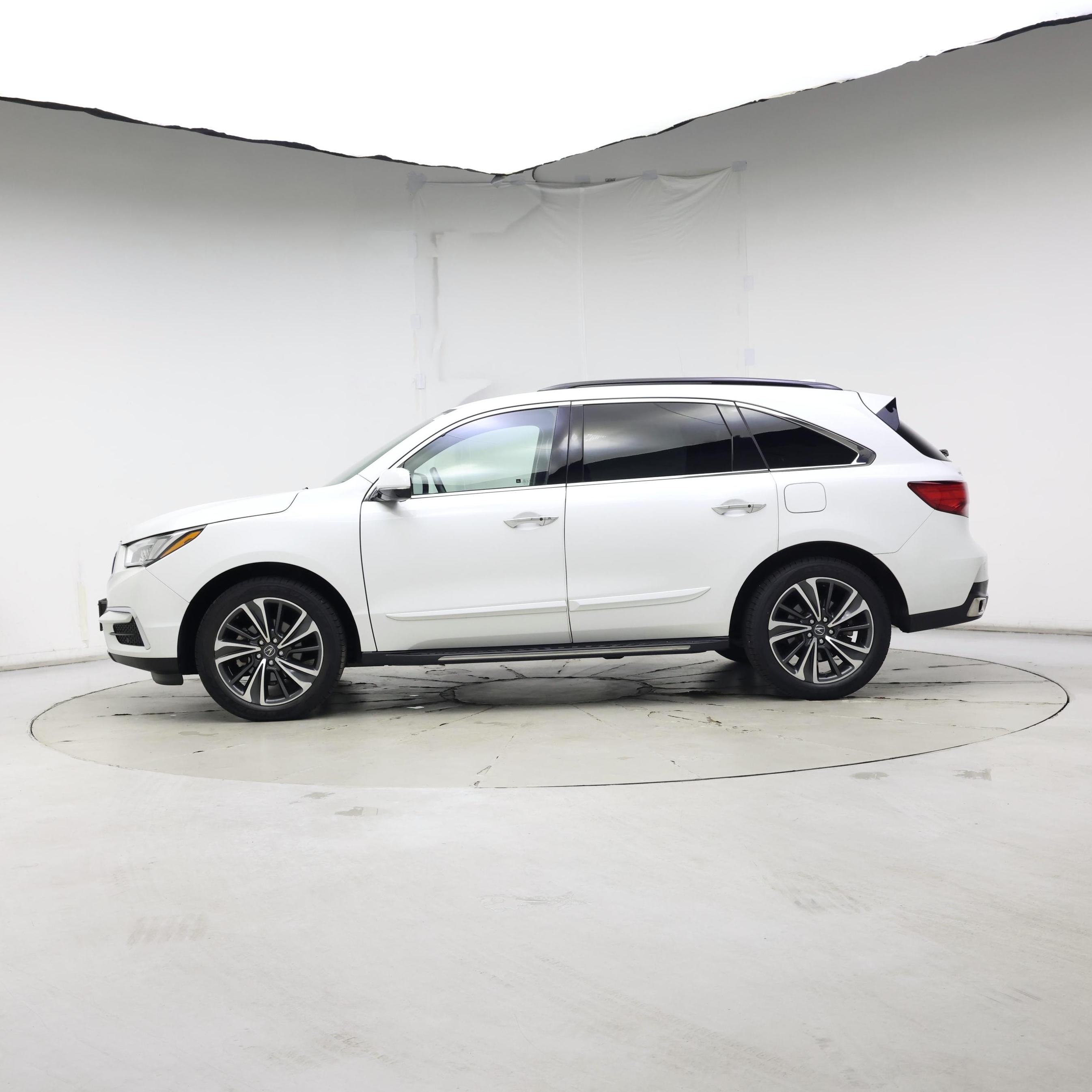 Thumbnail: 2020 Acura MDX - 3