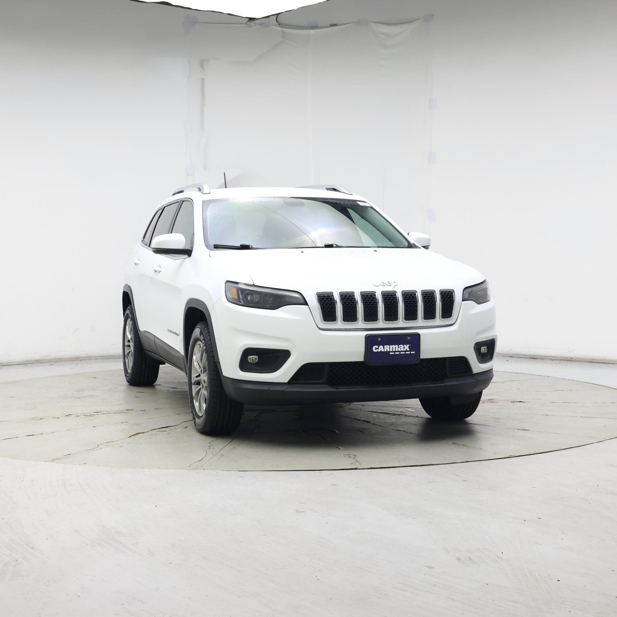 Thumbnail: 2019 Jeep Cherokee - 5