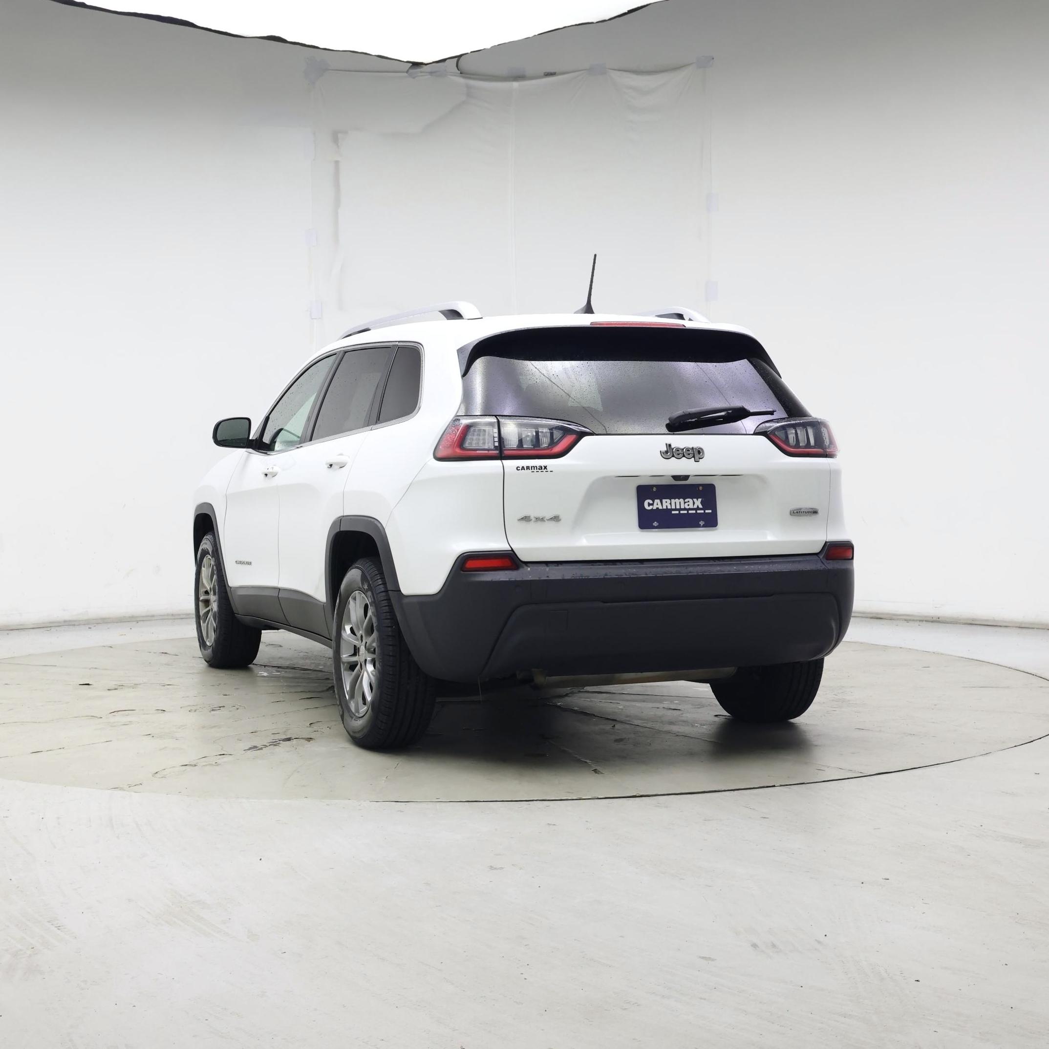 Thumbnail: 2019 Jeep Cherokee - 6