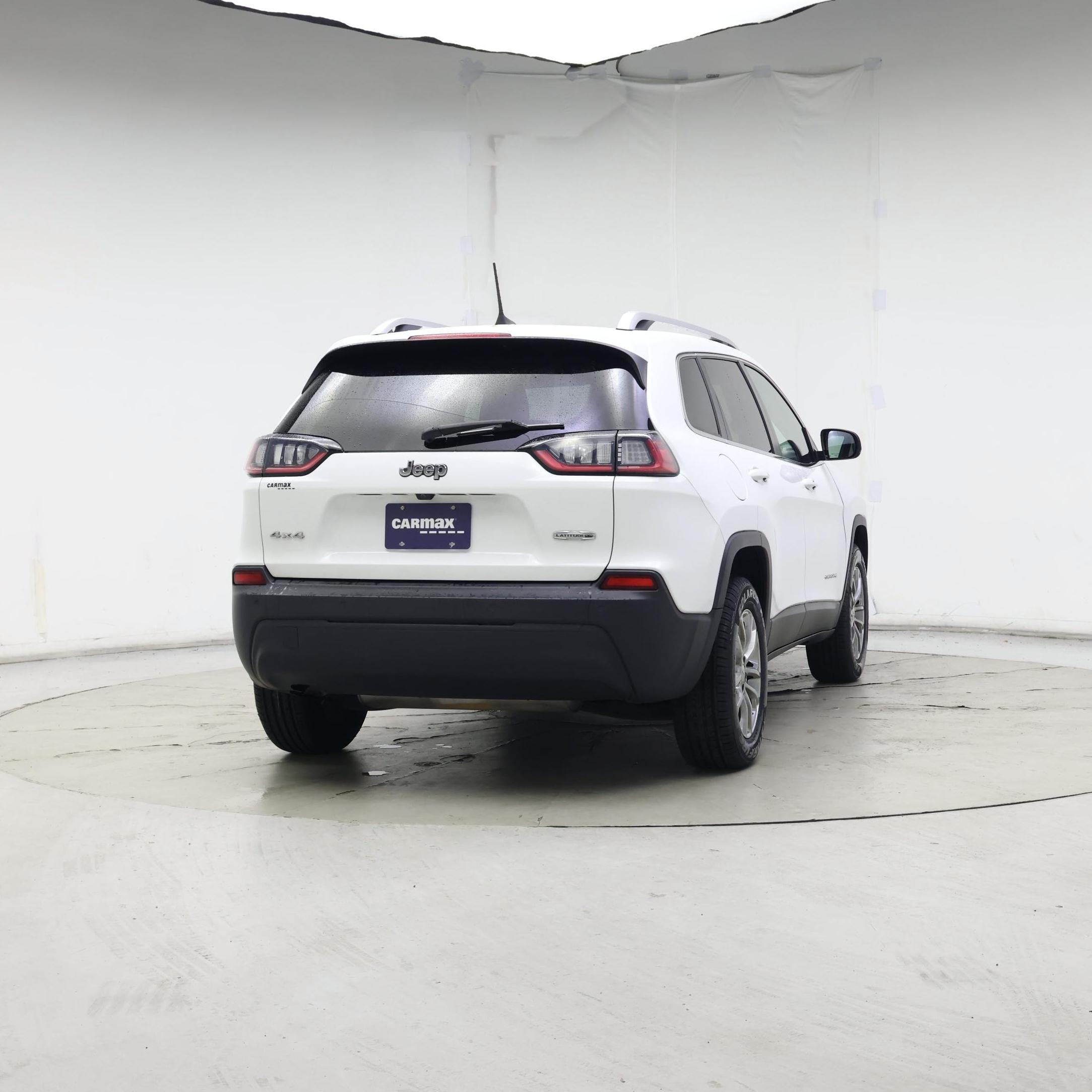 Thumbnail: 2019 Jeep Cherokee - 8