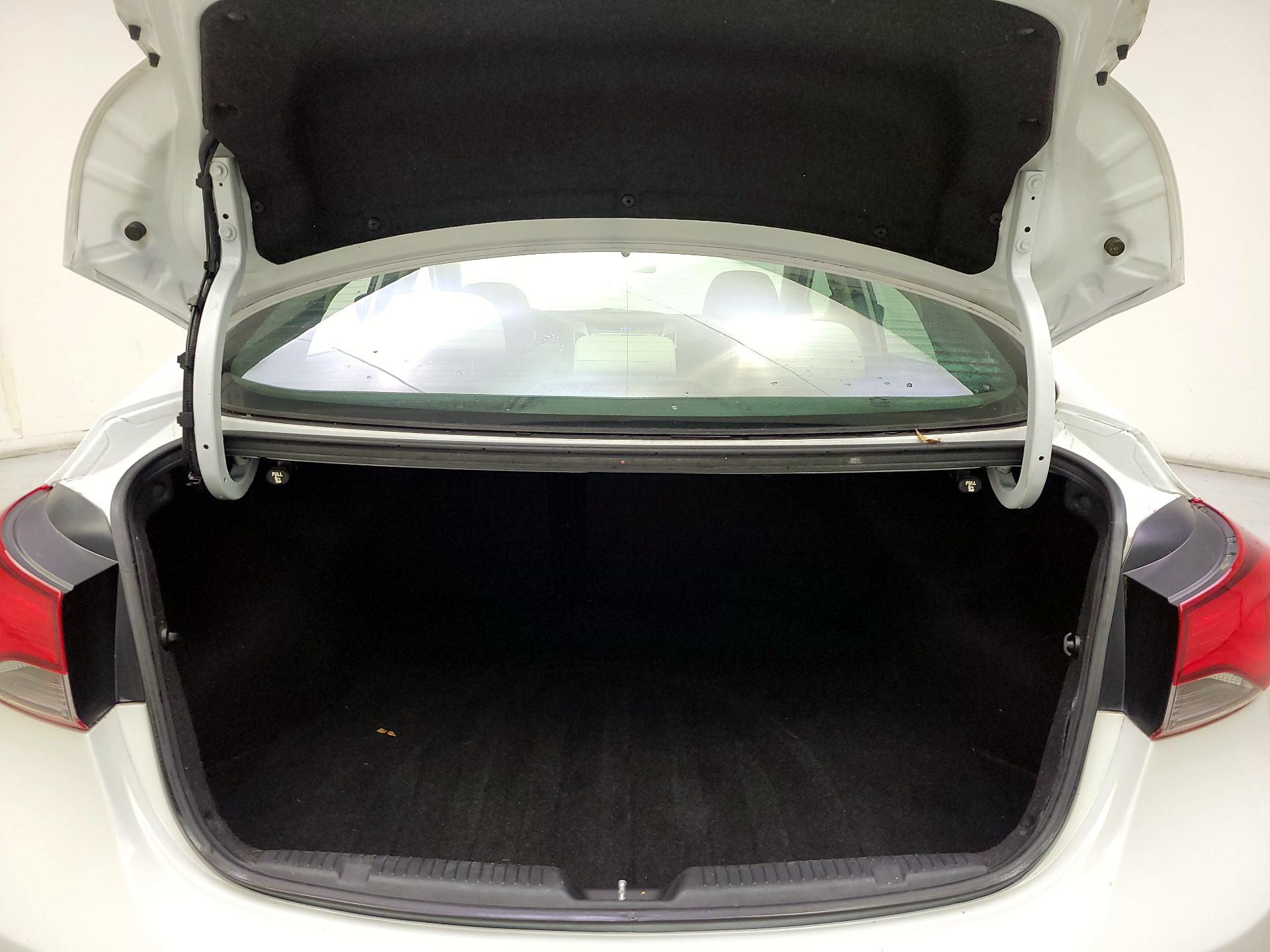 Thumbnail: 2014 Hyundai Elantra - 20