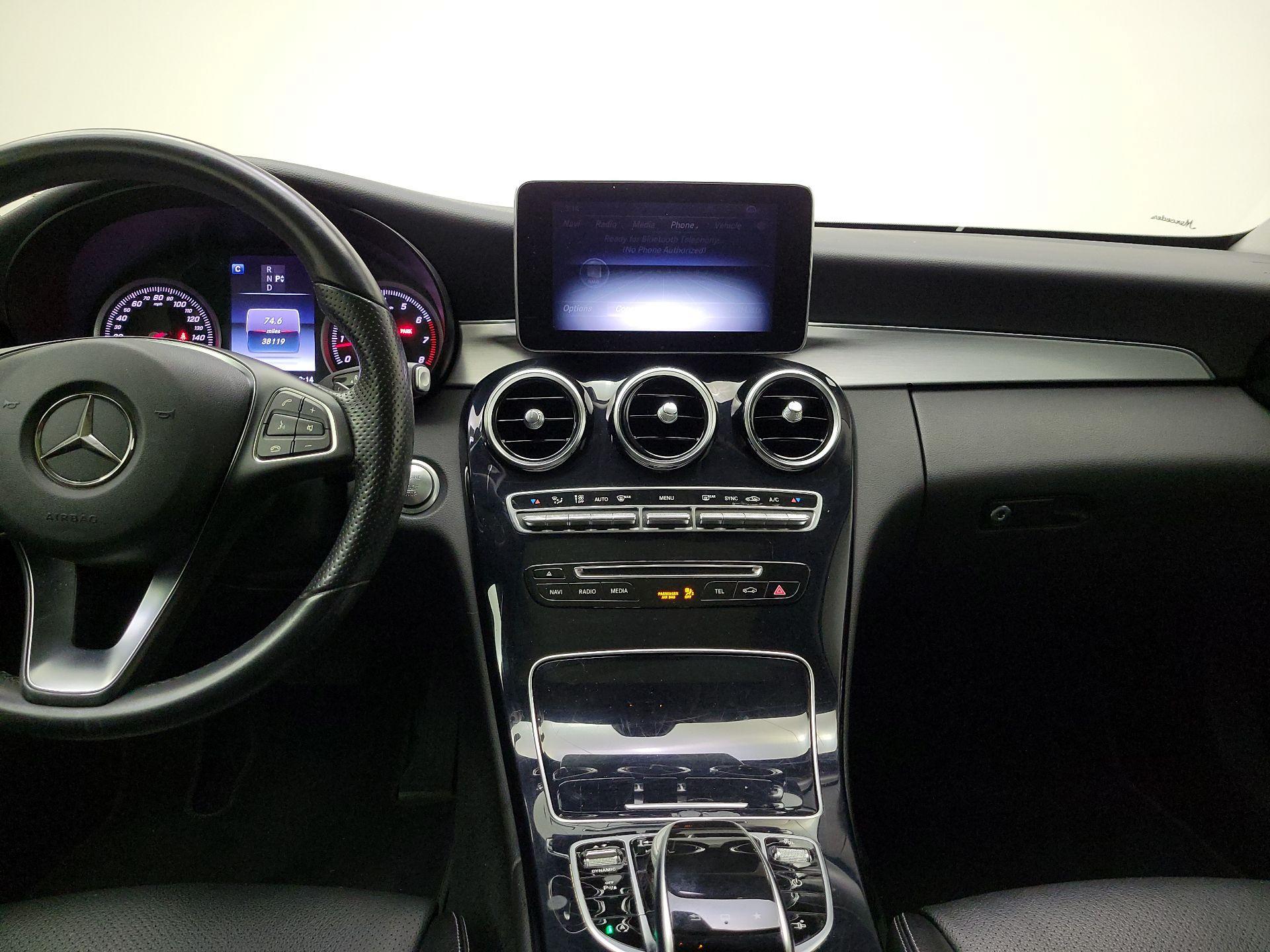Thumbnail: 2017 Mercedes-Benz C-Class - 9