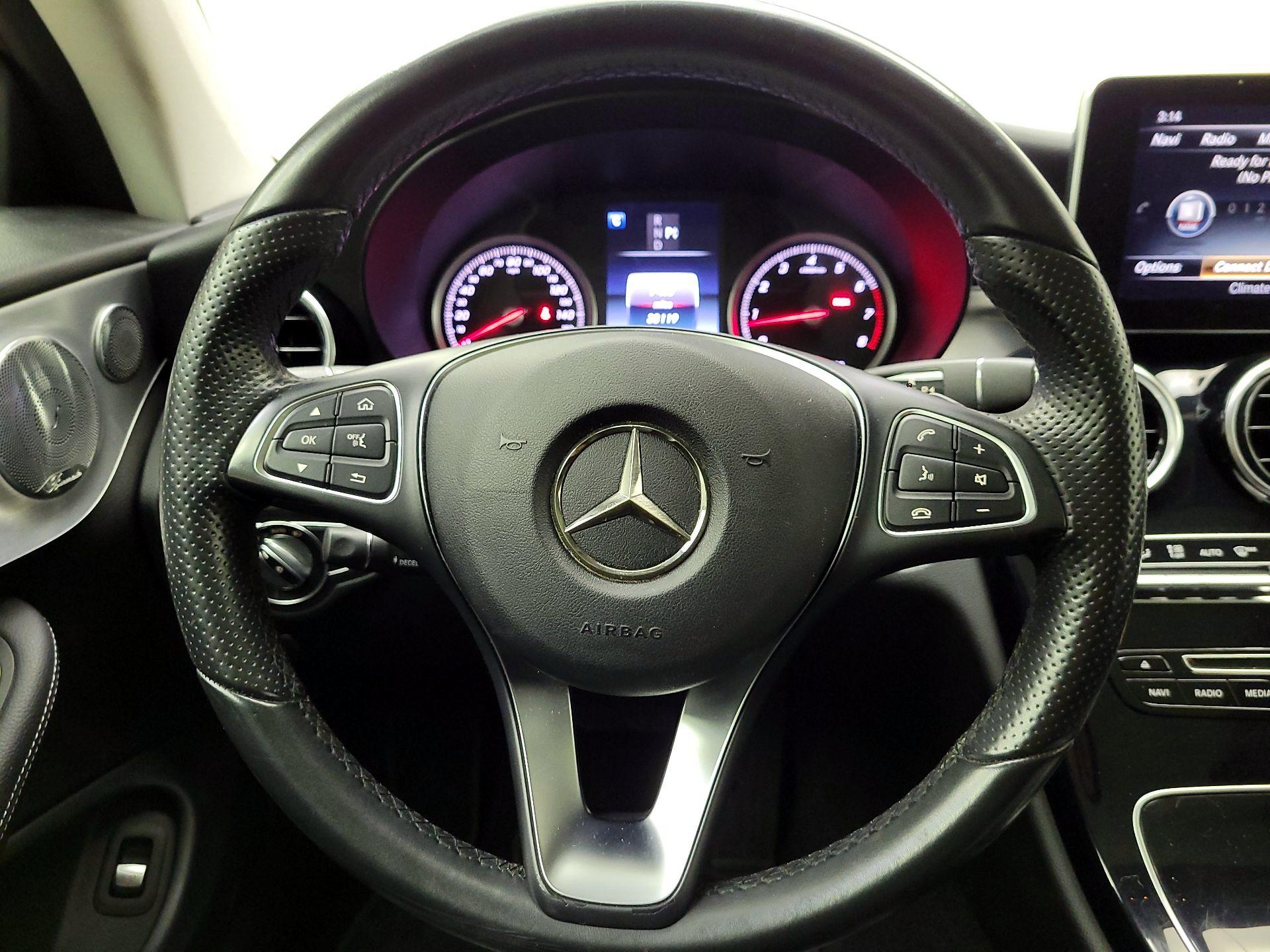 Thumbnail: 2017 Mercedes-Benz C-Class - 10