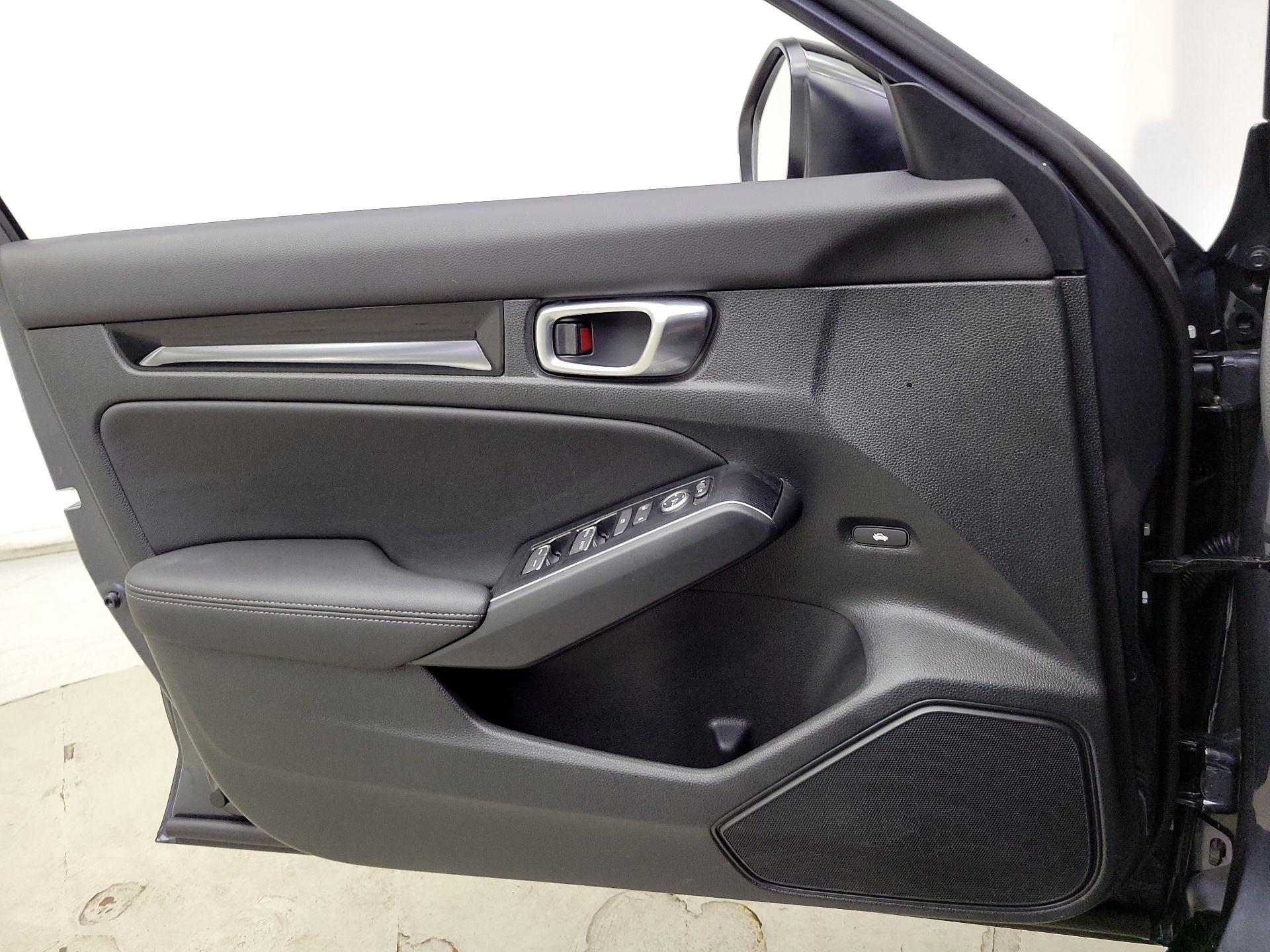 Thumbnail: 2025 Honda Civic - 12